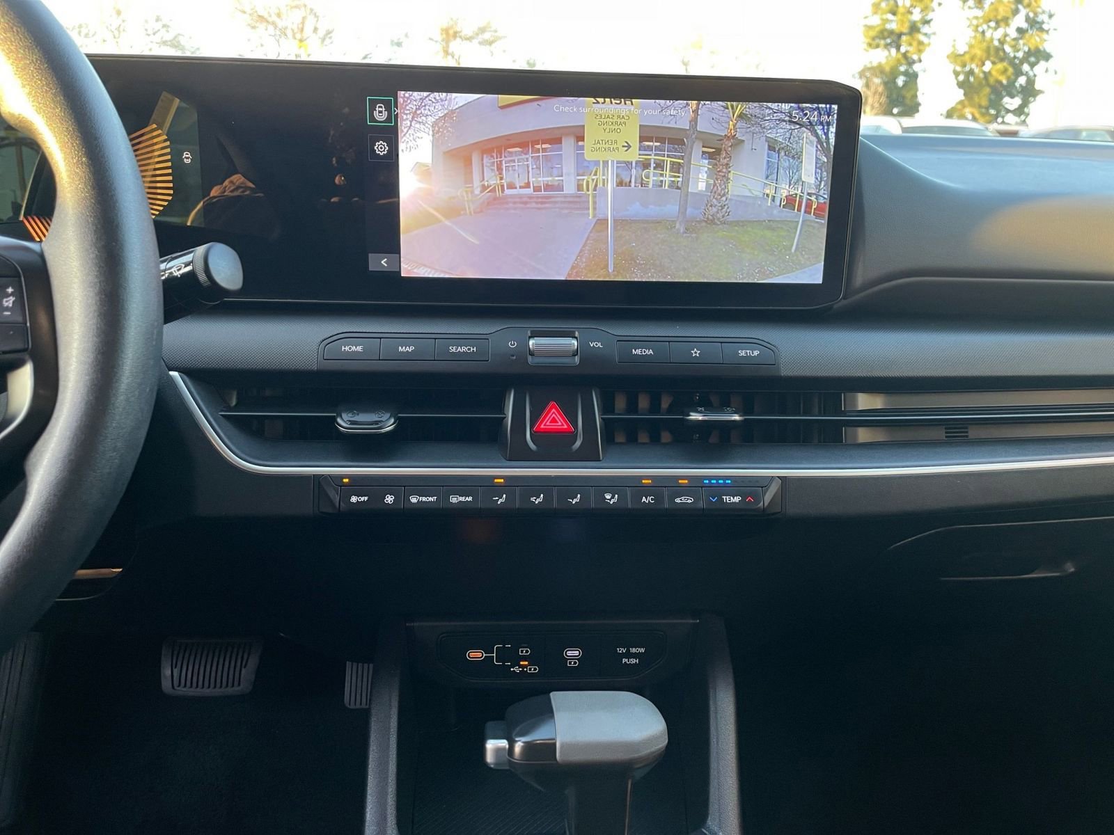 Thumbnail: 2025 Kia K4 - 17