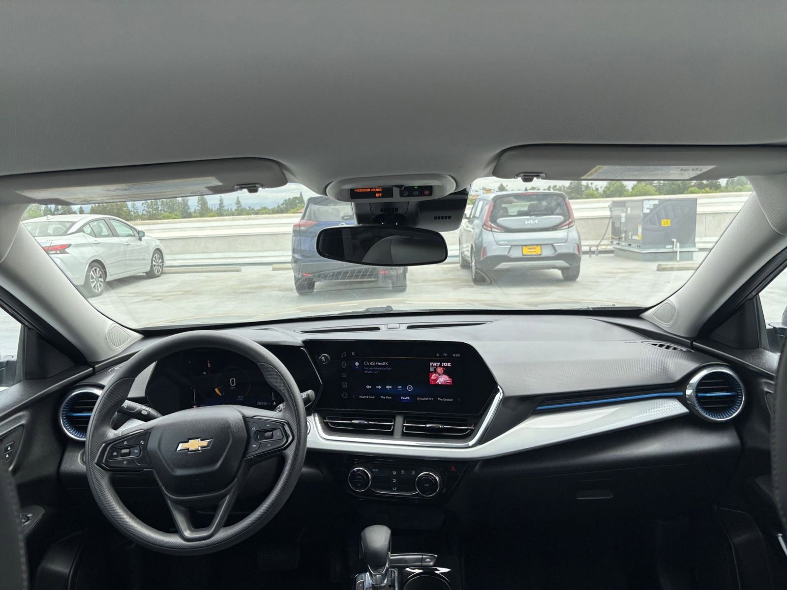 Thumbnail: 2025 Chevrolet Trax - 31