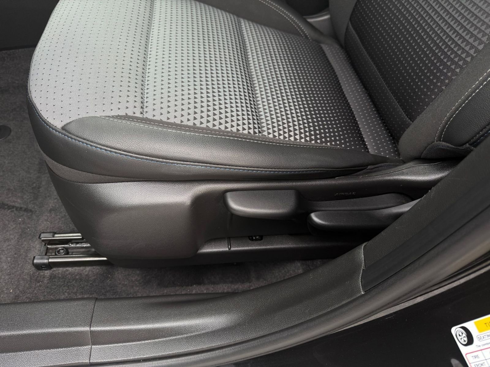 Thumbnail: 2025 Chevrolet Trax - 23