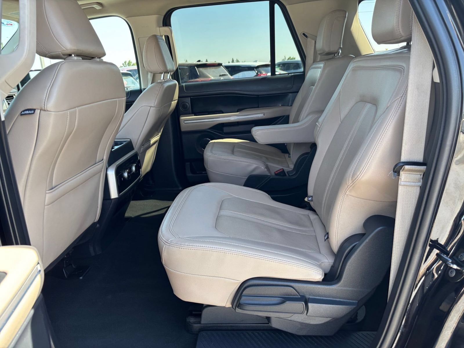 Thumbnail: 2024 Ford Expedition MAX - 28