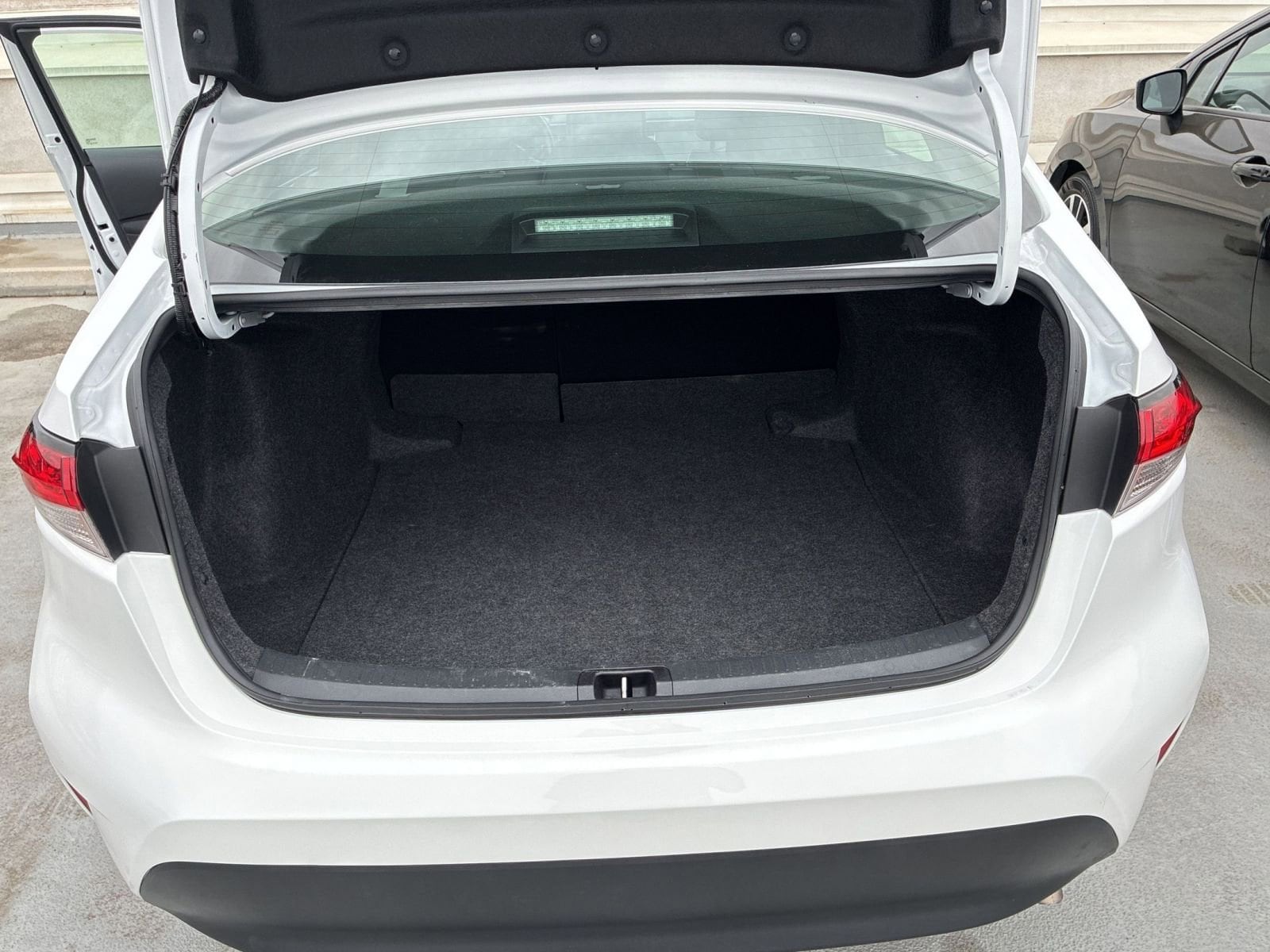 Thumbnail: 2025 Toyota Corolla - 14