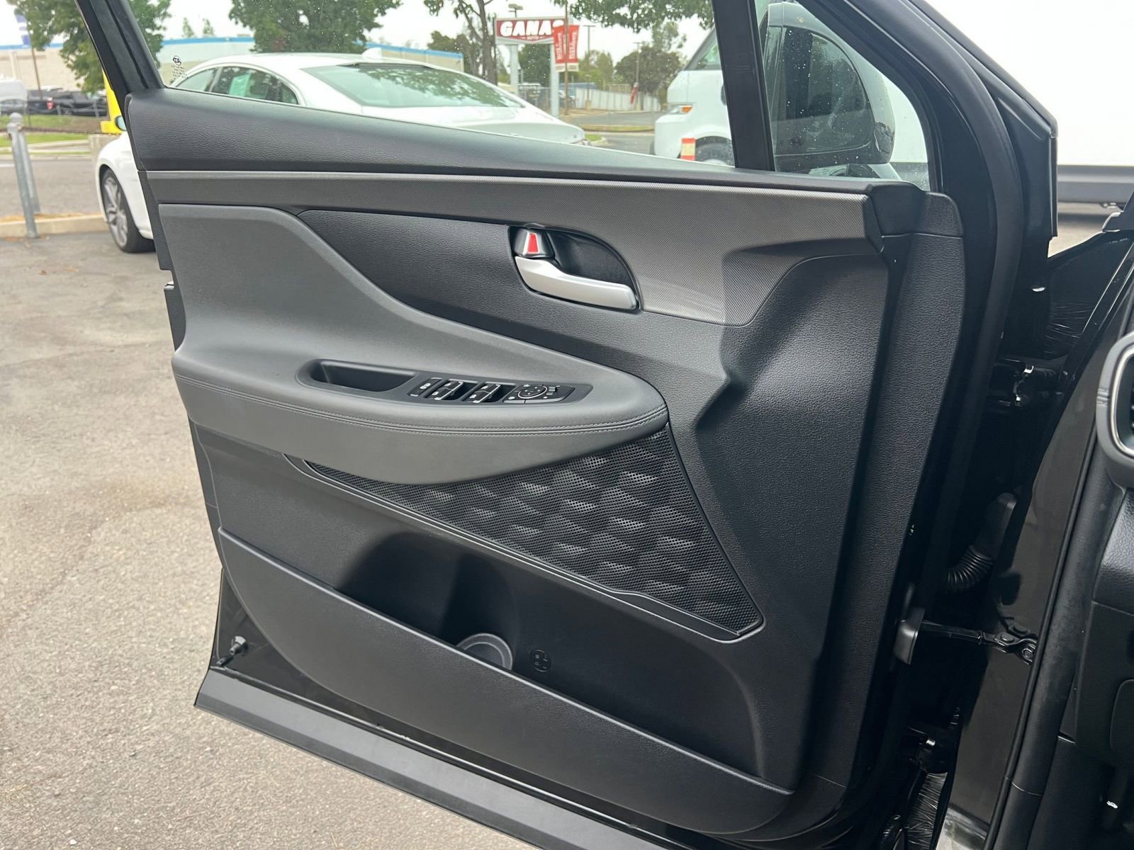 Thumbnail: 2023 Hyundai Santa Fe - 20