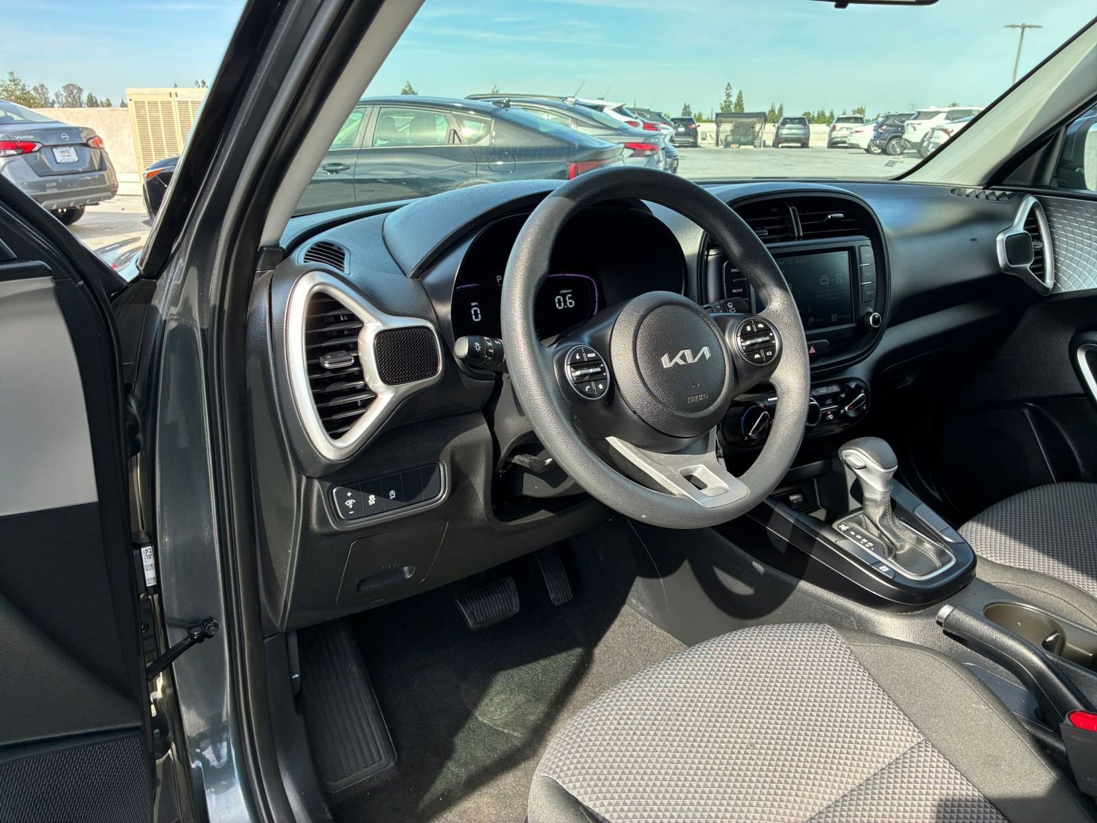 Thumbnail: 2025 Kia Soul - 32