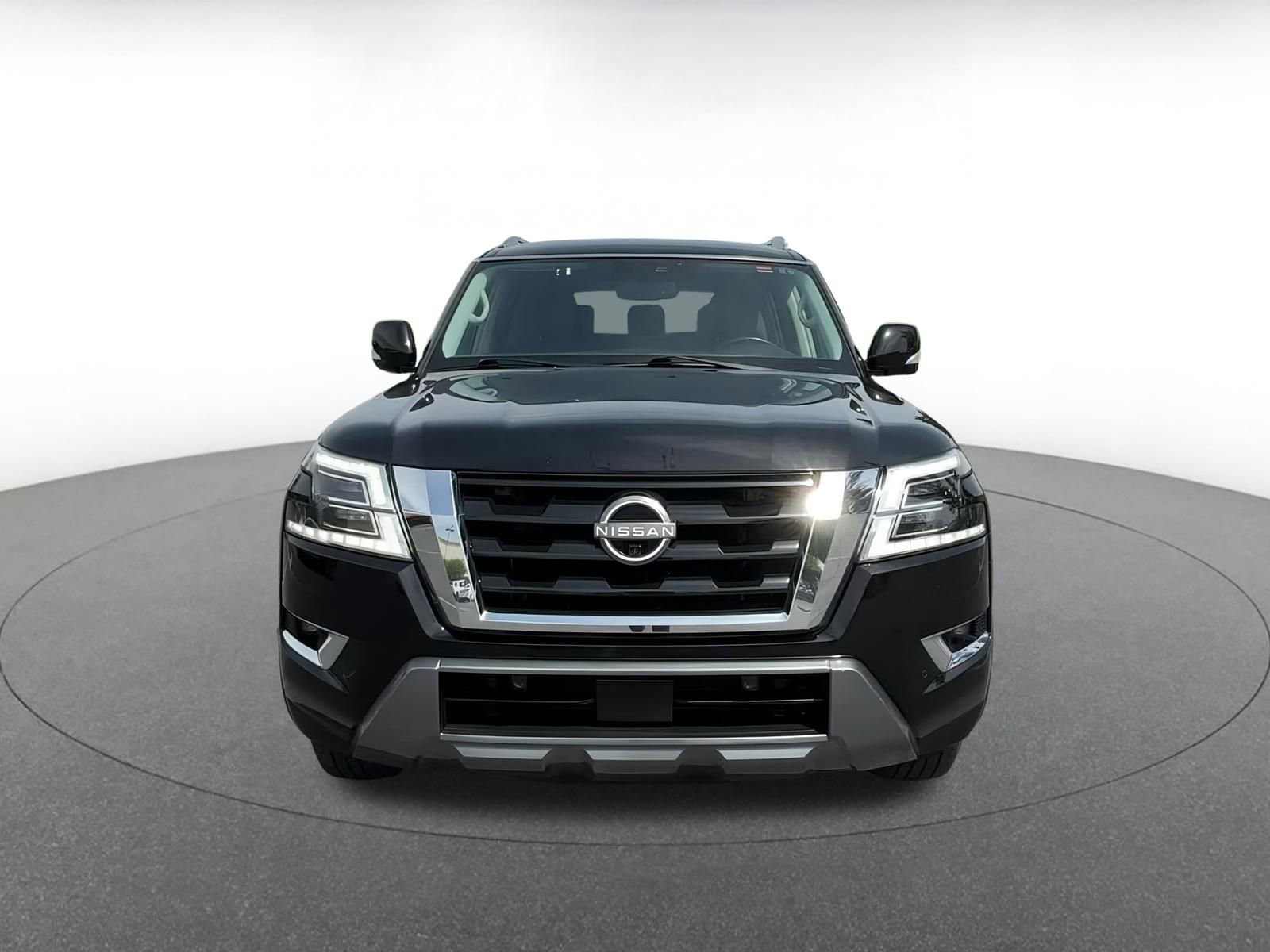2023 Nissan Armada SL 5