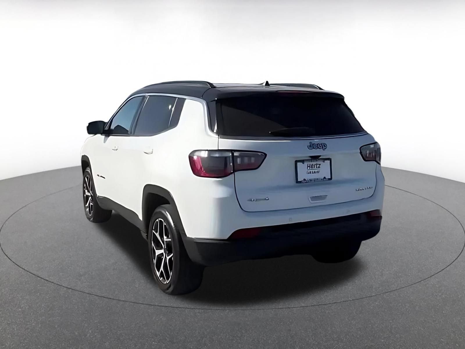 Thumbnail: 2025 Jeep Compass - 7
