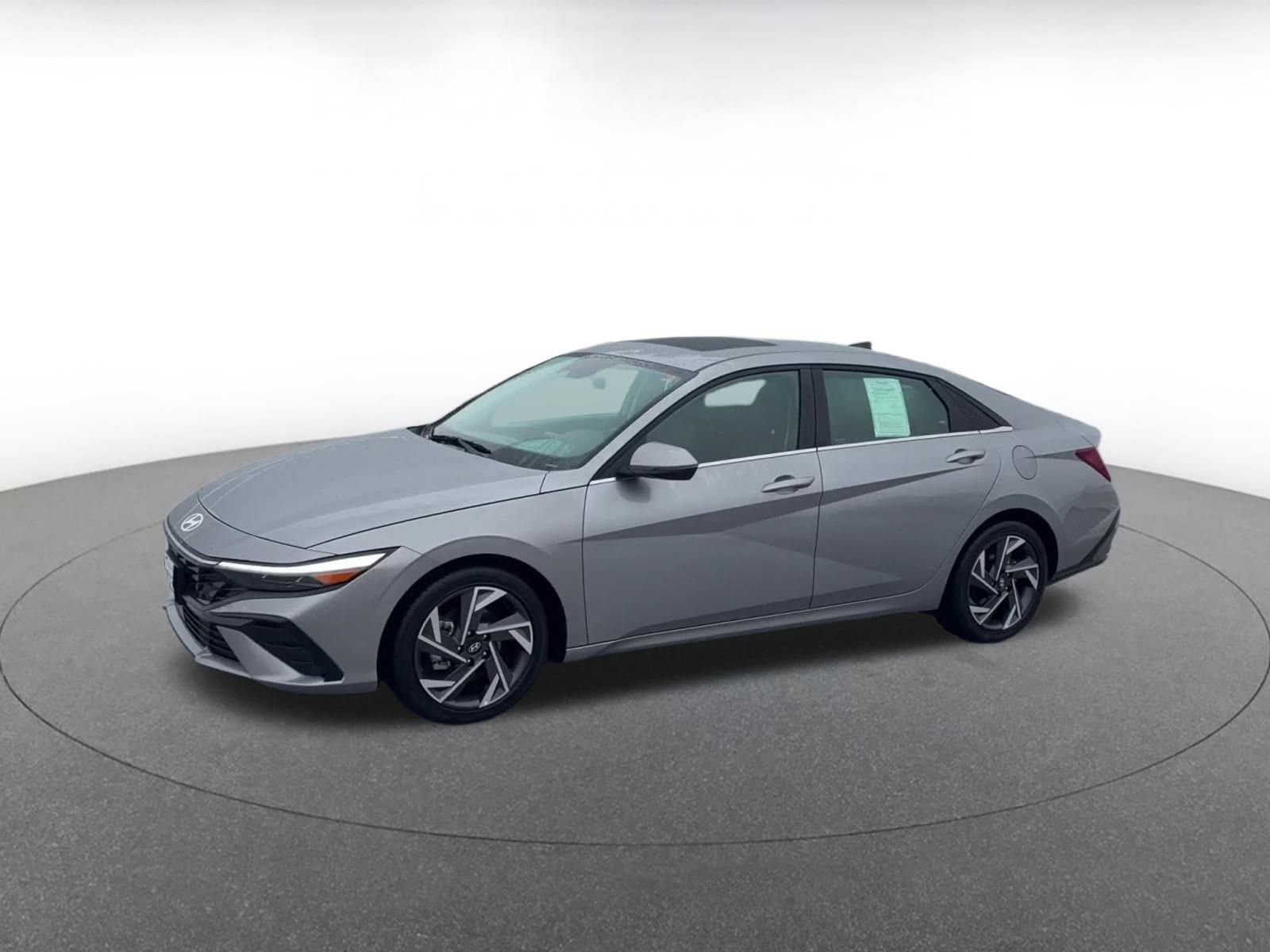 Thumbnail: 2025 Hyundai Elantra - 8