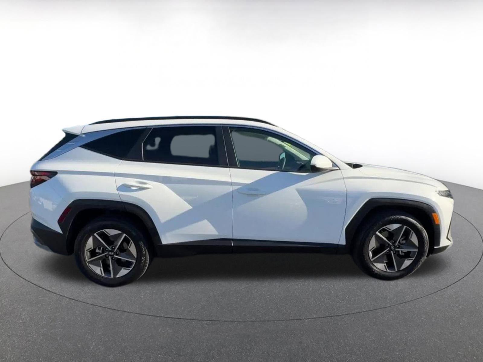 Thumbnail: 2025 Hyundai Tucson - 16