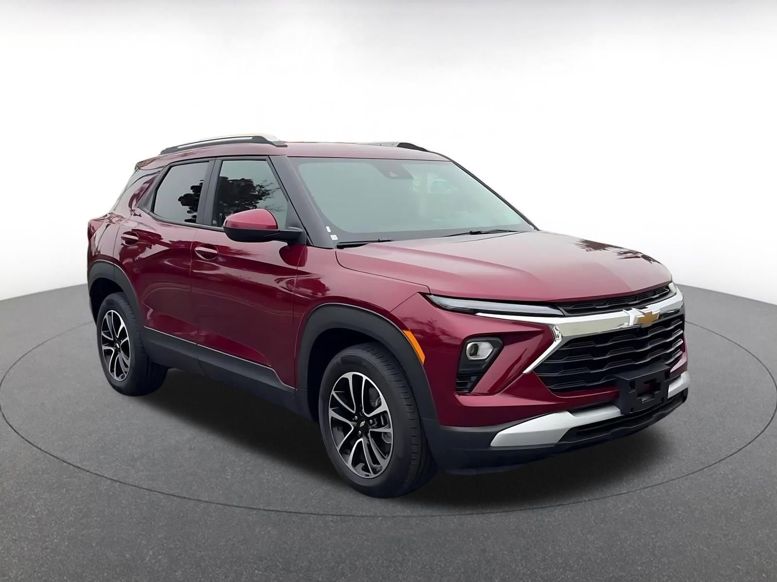 Thumbnail: 2025 Chevrolet TrailBlazer - 2