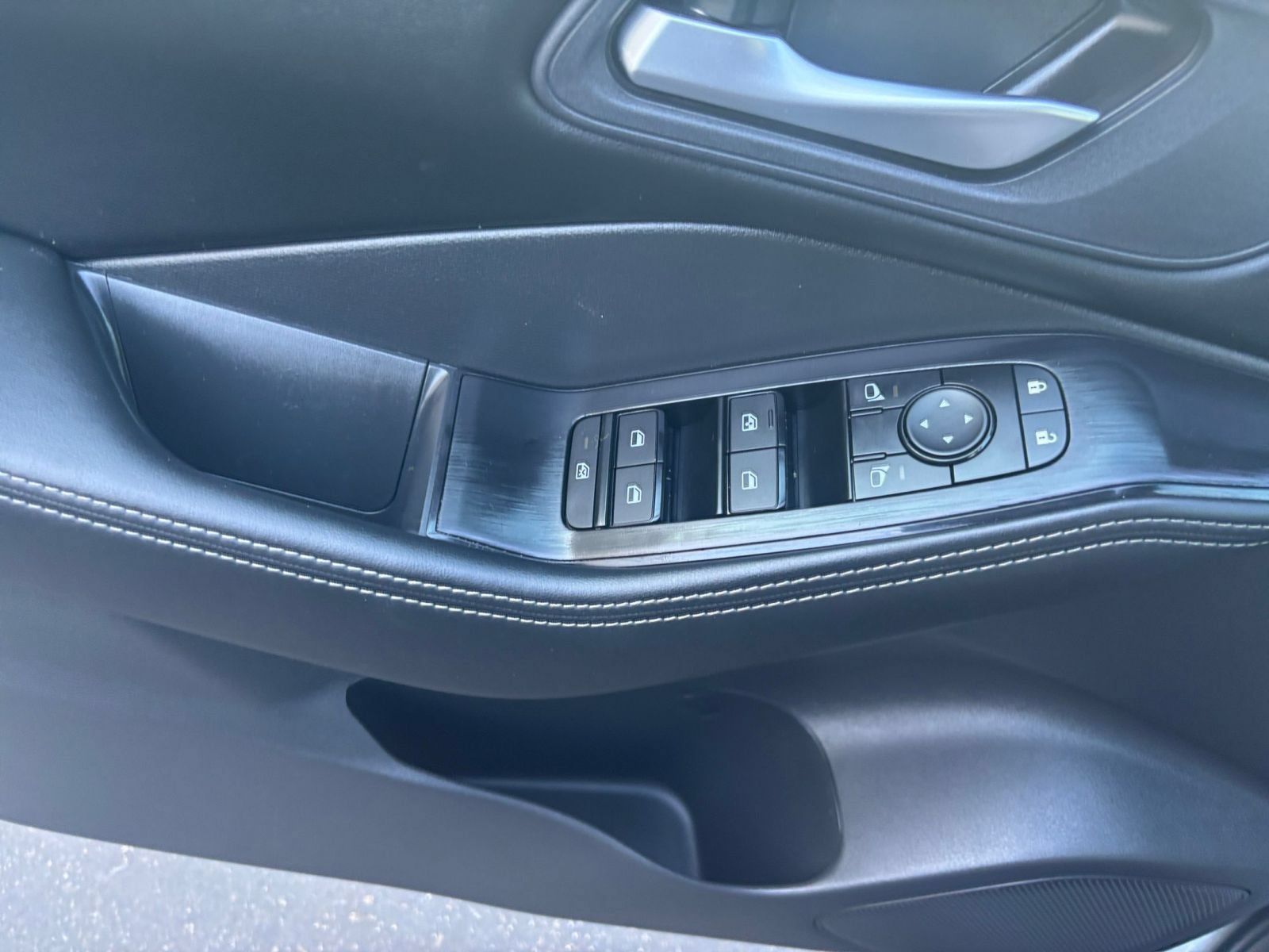 Thumbnail: 2026 Nissan Rogue - 18