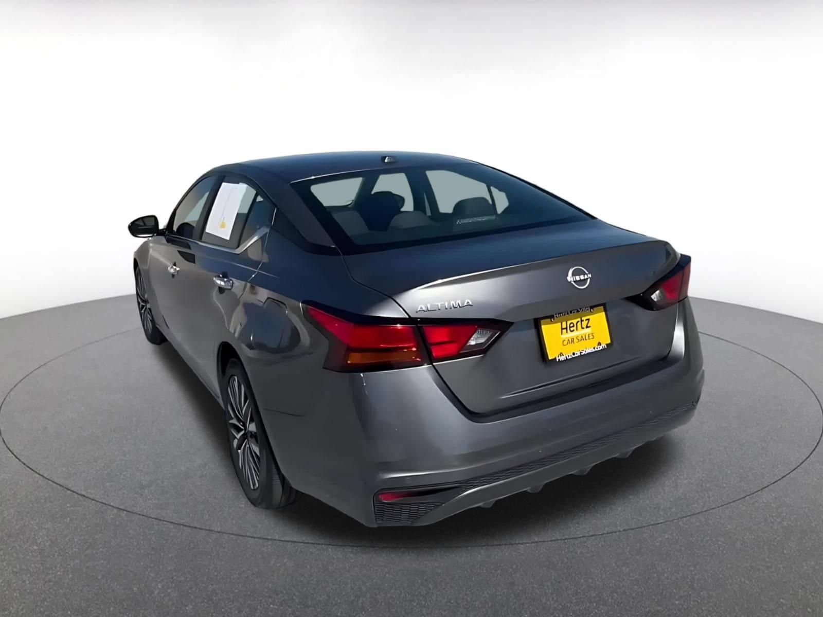 Thumbnail: 2025 Nissan Altima - 9