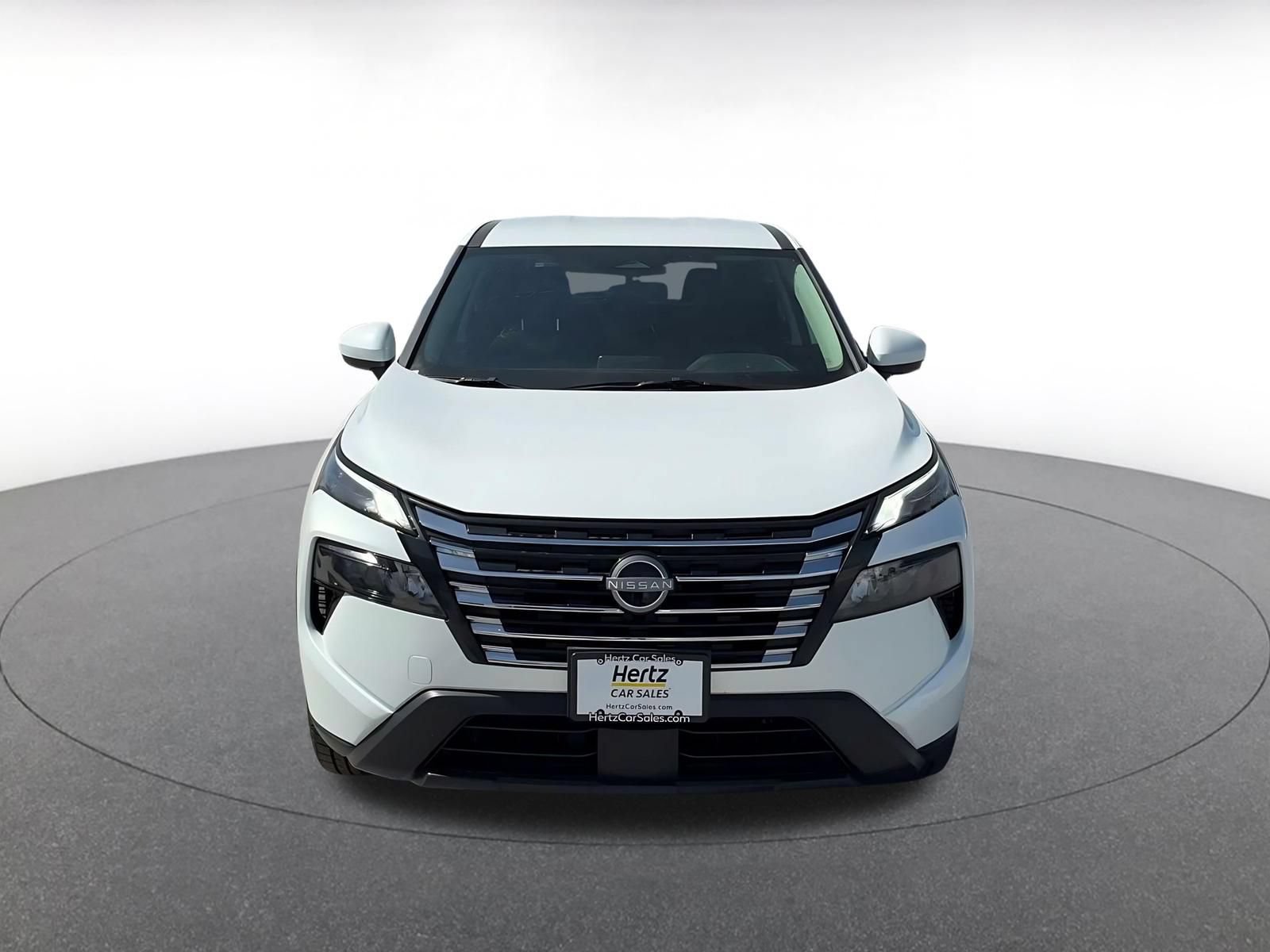 Thumbnail: 2025 Nissan Rogue - 4