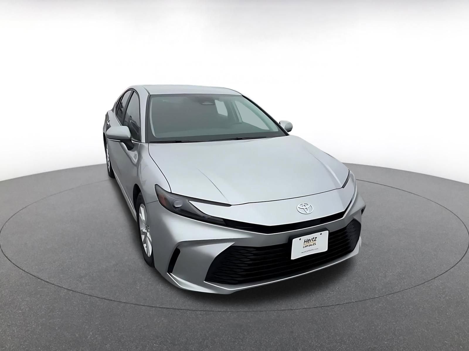 Thumbnail: 2025 Toyota Camry - 3