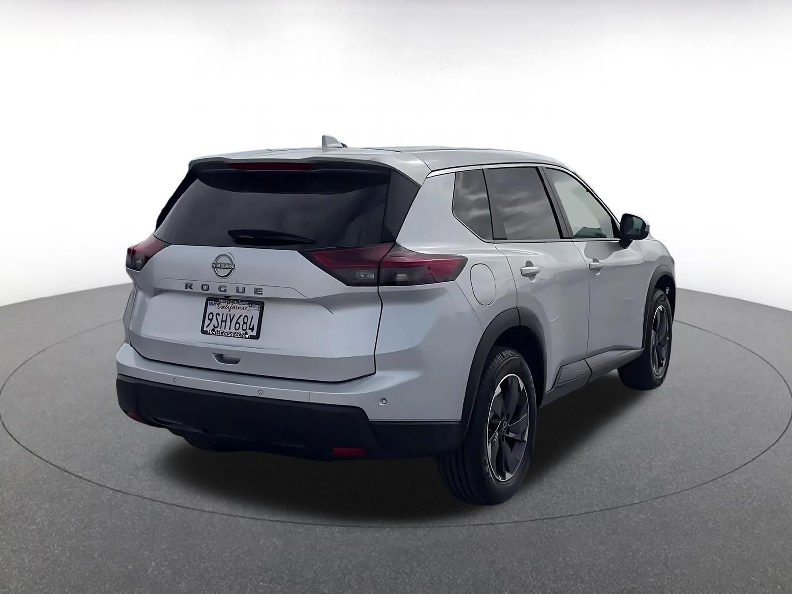 Thumbnail: 2025 Nissan Rogue - 14