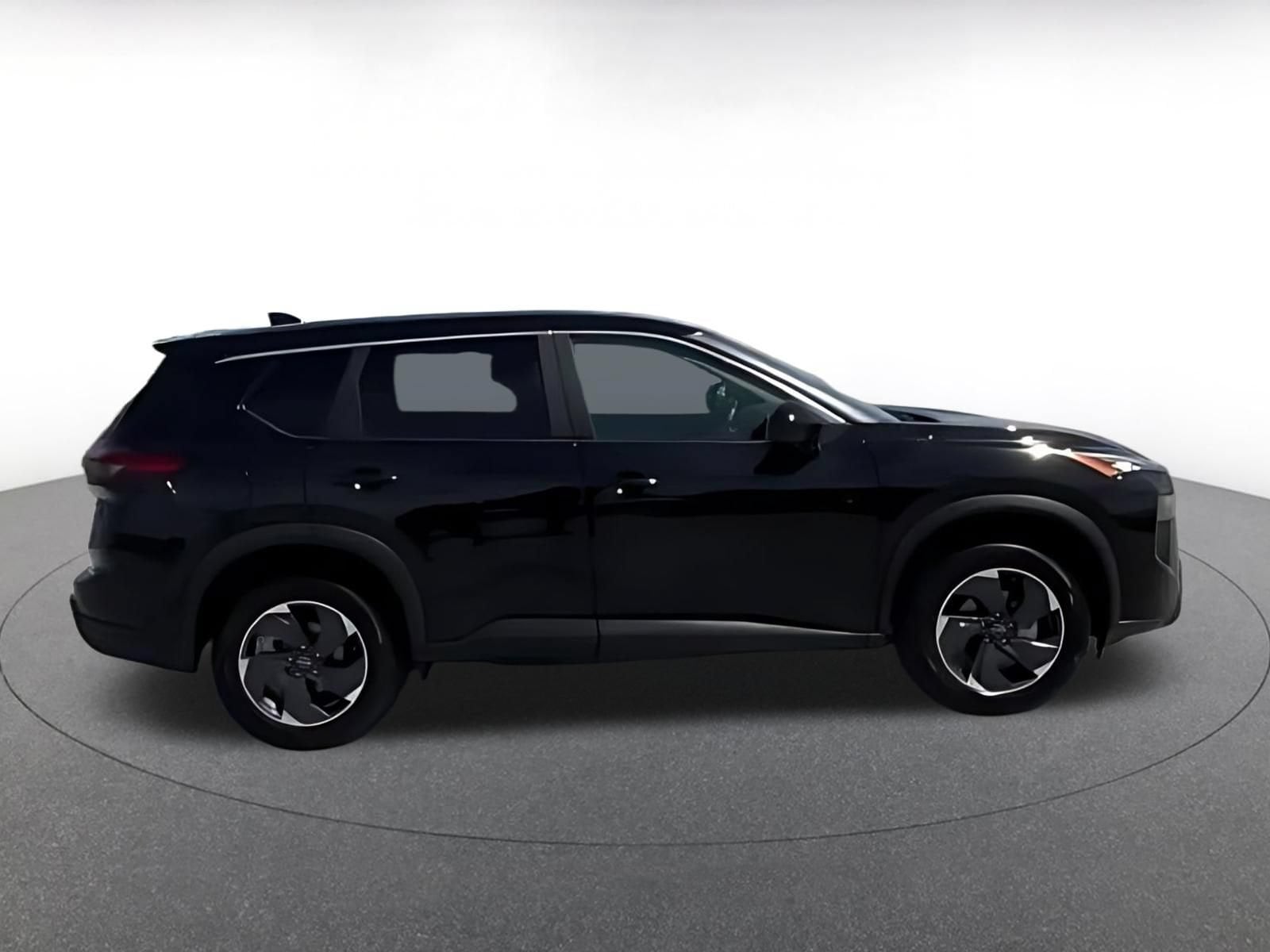 Thumbnail: 2025 Nissan Rogue - 15