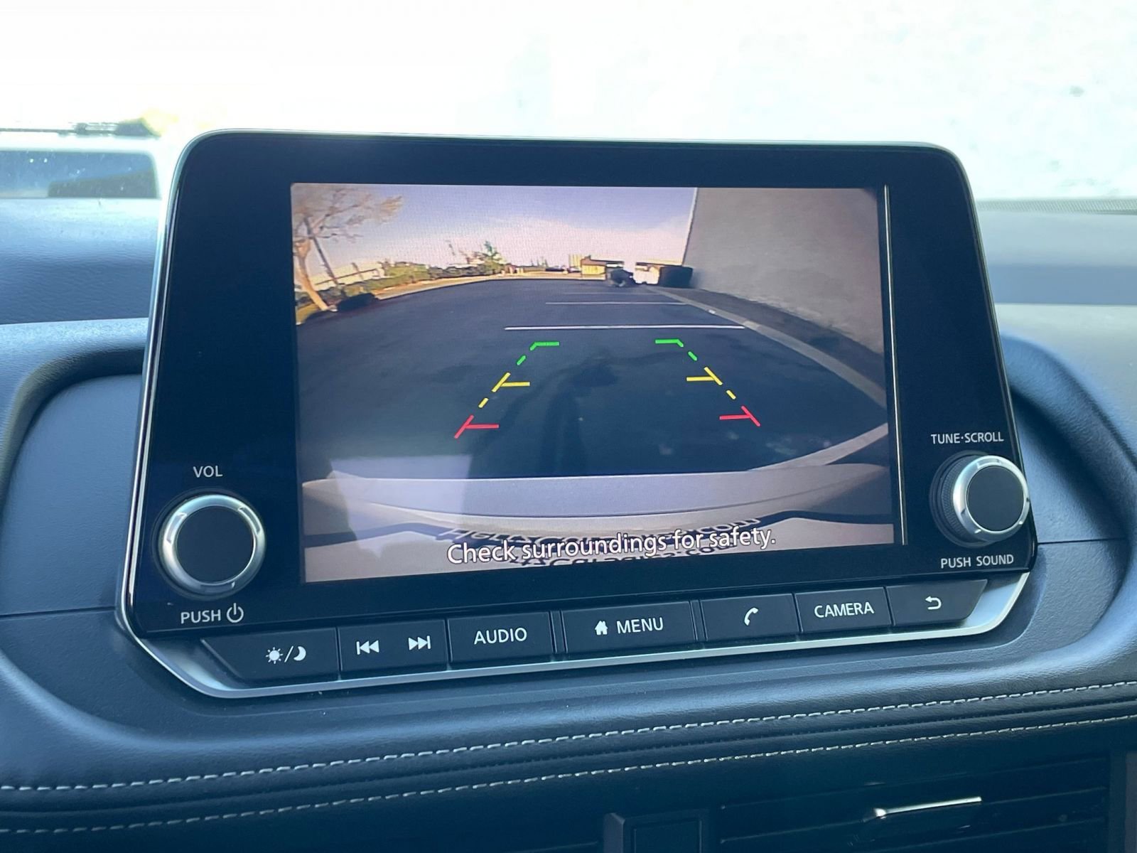 Thumbnail: 2025 Nissan Rogue - 25