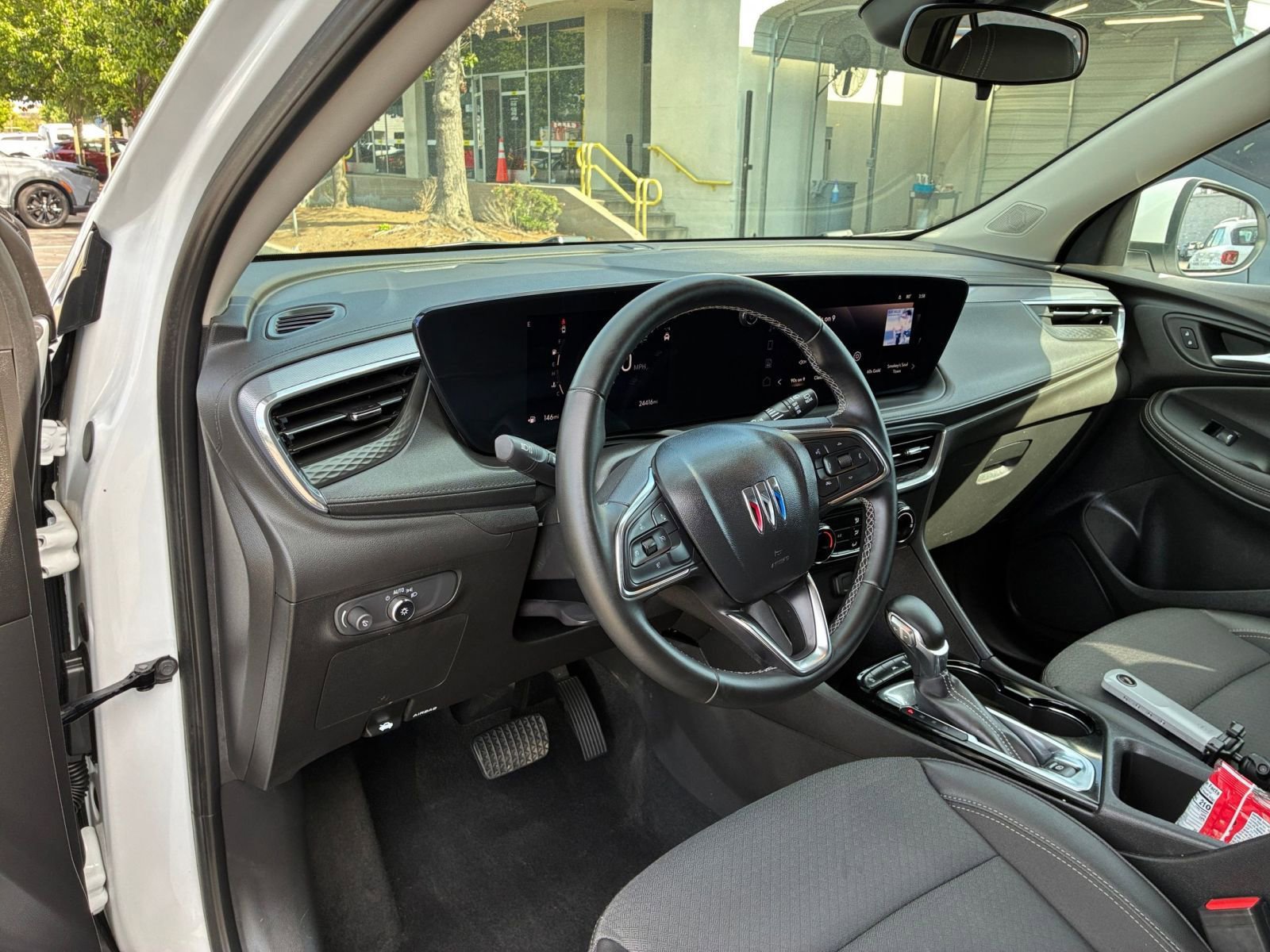 Thumbnail: 2025 Buick Encore GX - 32