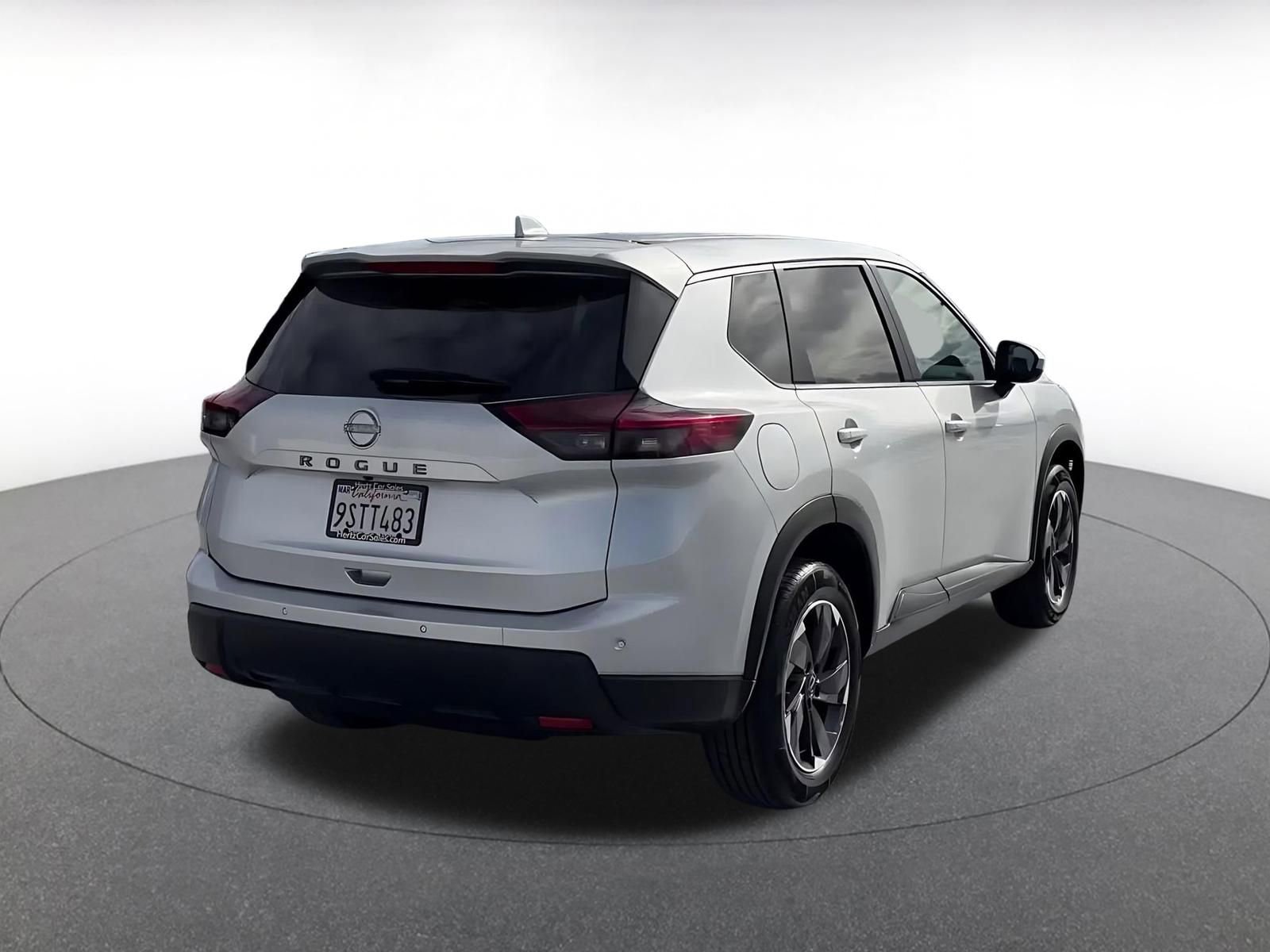 Thumbnail: 2025 Nissan Rogue - 14