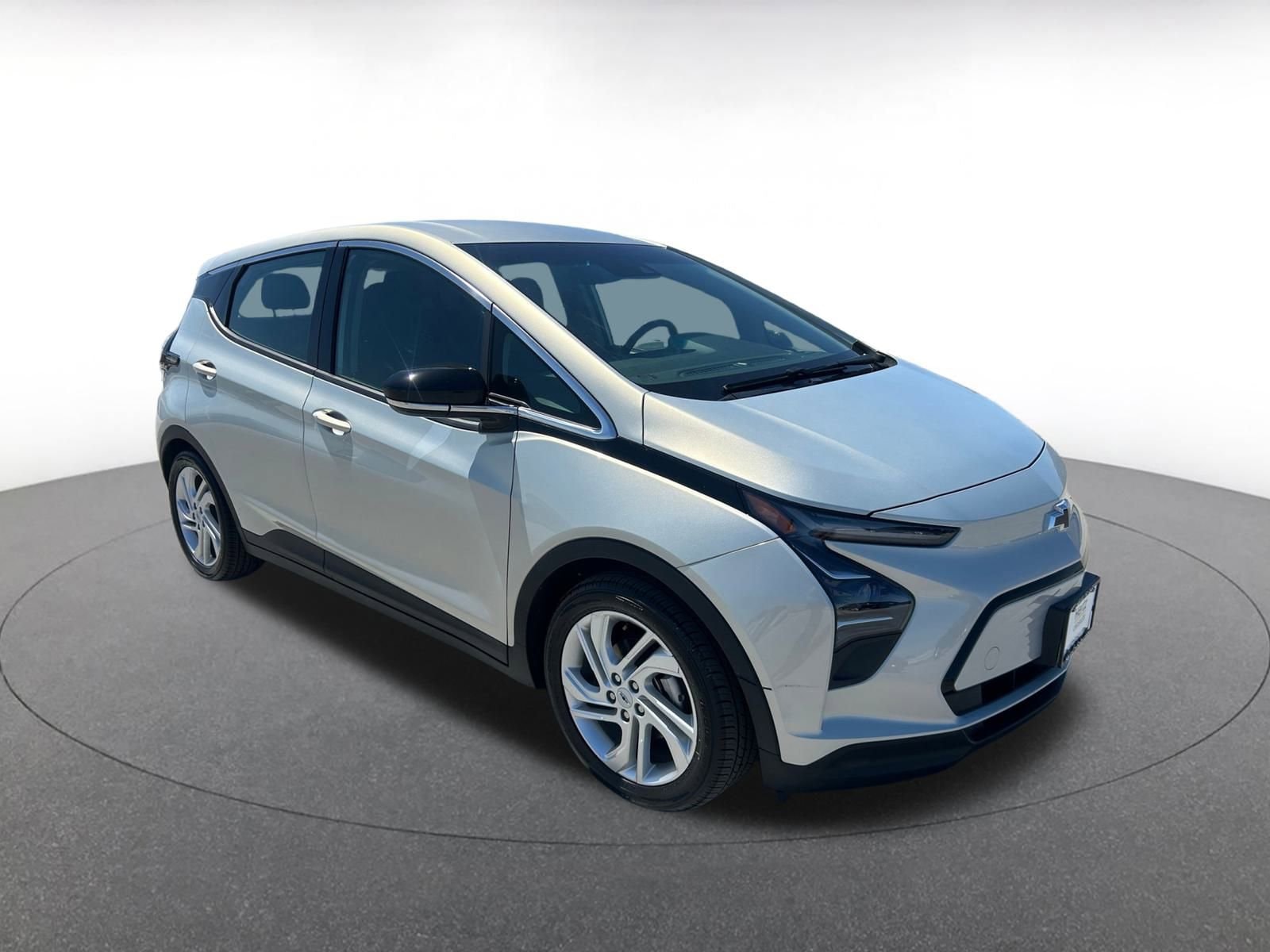 Thumbnail: 2023 Chevrolet Bolt EV - 1