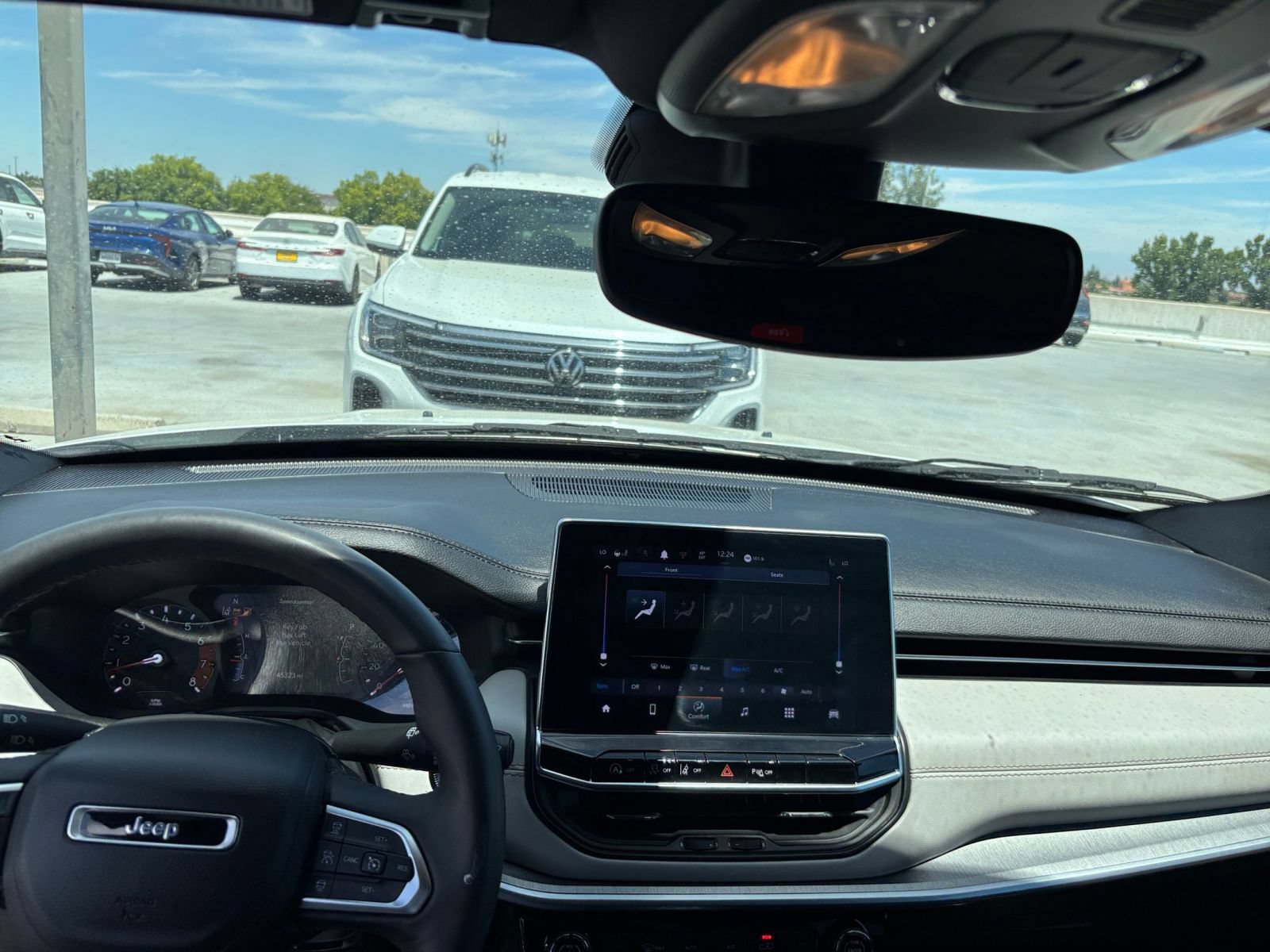 Thumbnail: 2025 Jeep Compass - 34
