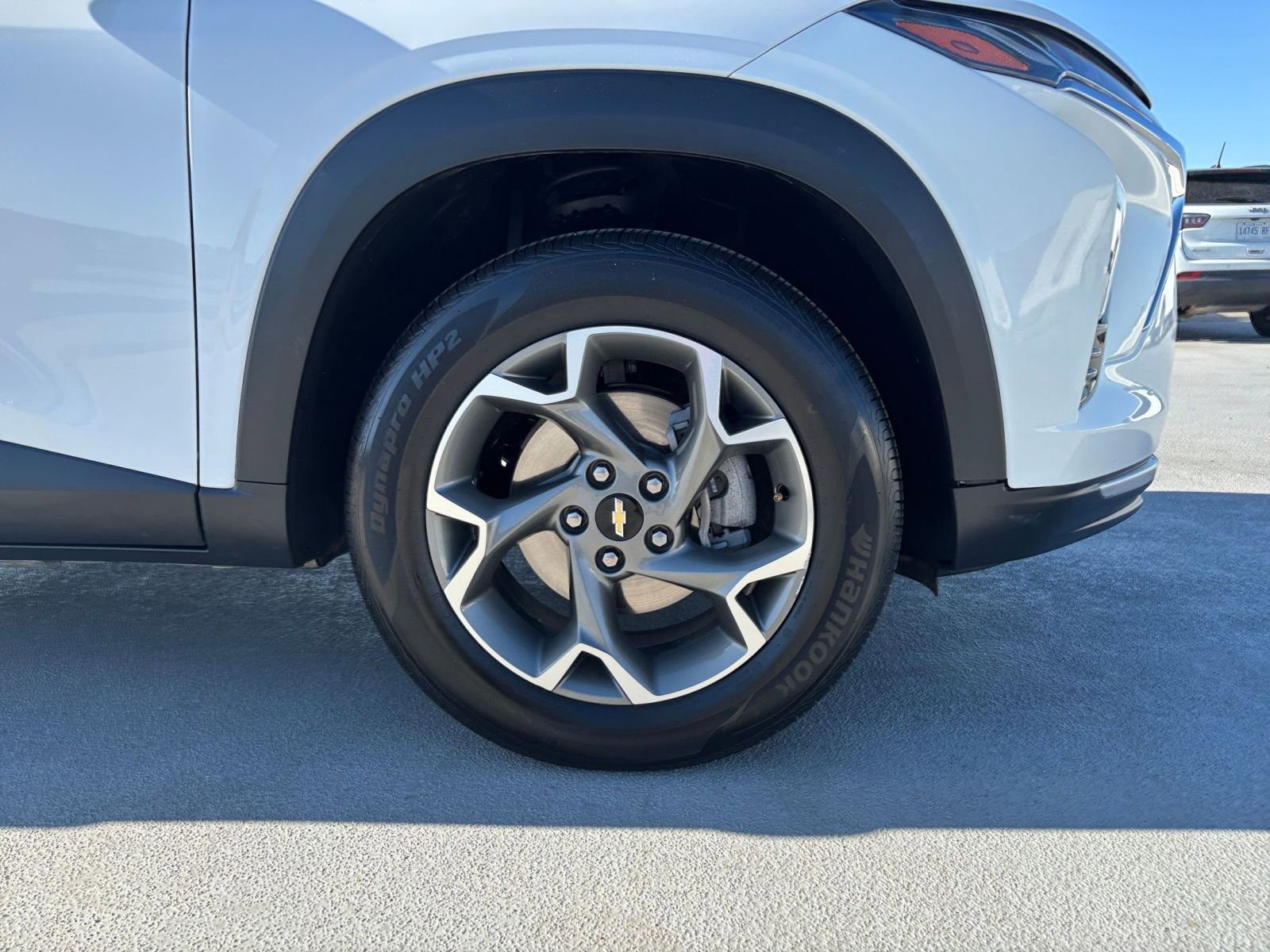 Thumbnail: 2025 Chevrolet Trax - 29