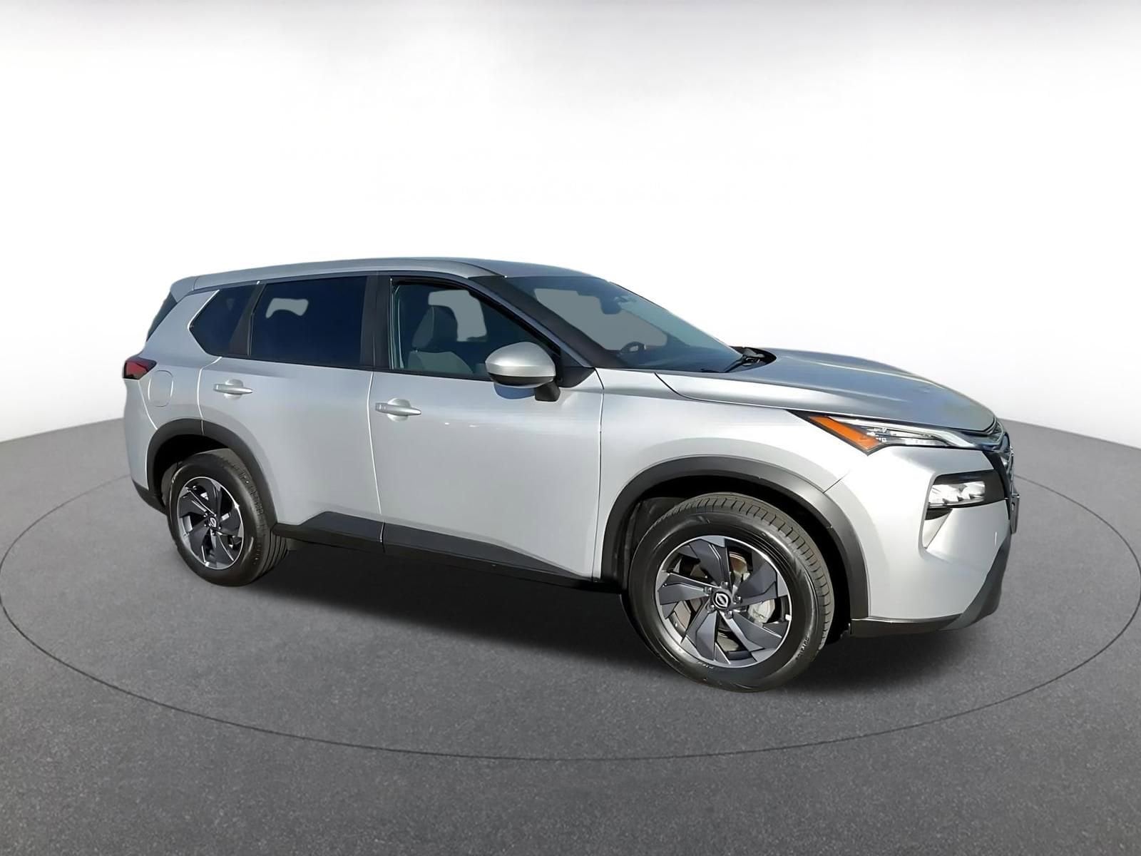 Thumbnail: 2025 Nissan Rogue - 2