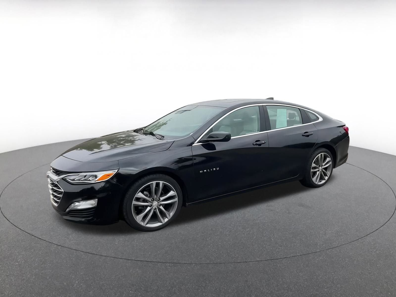 Thumbnail: 2024 Chevrolet Malibu - 8