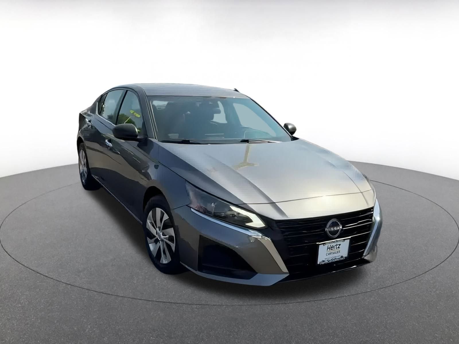 Thumbnail: 2024 Nissan Altima - 3