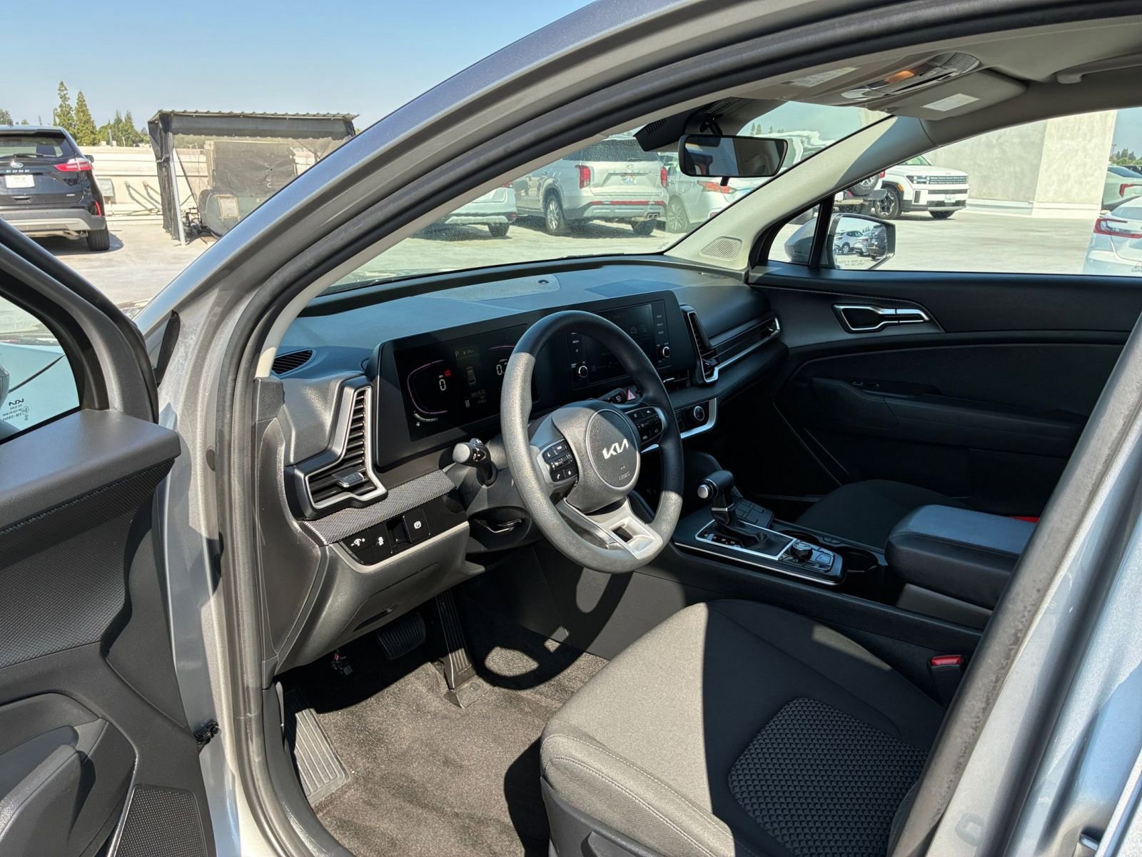 Thumbnail: 2025 Kia Sportage - 33