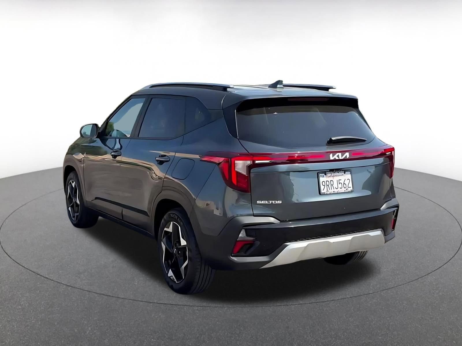 Thumbnail: 2025 Kia Seltos - 11