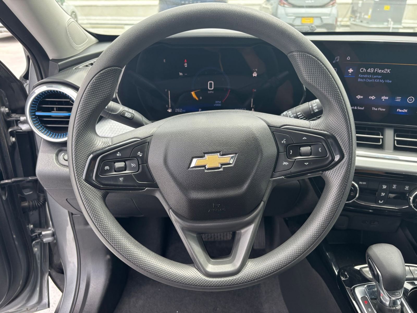 Thumbnail: 2025 Chevrolet Trax - 25