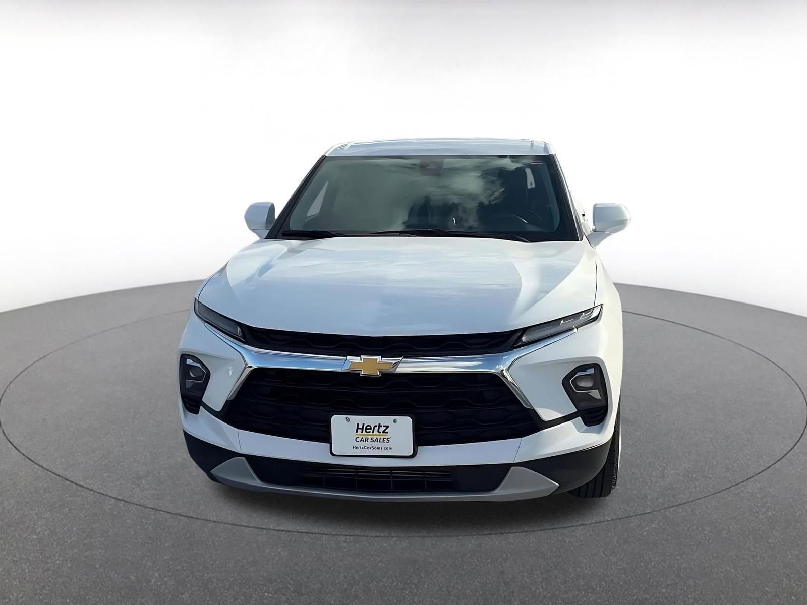 Thumbnail: 2025 Chevrolet Blazer - 4