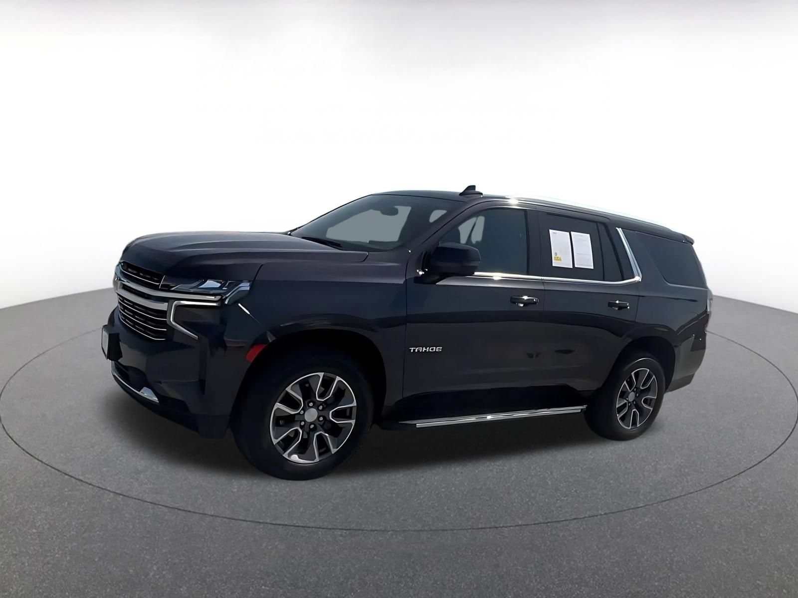 Thumbnail: 2024 Chevrolet Tahoe - 8