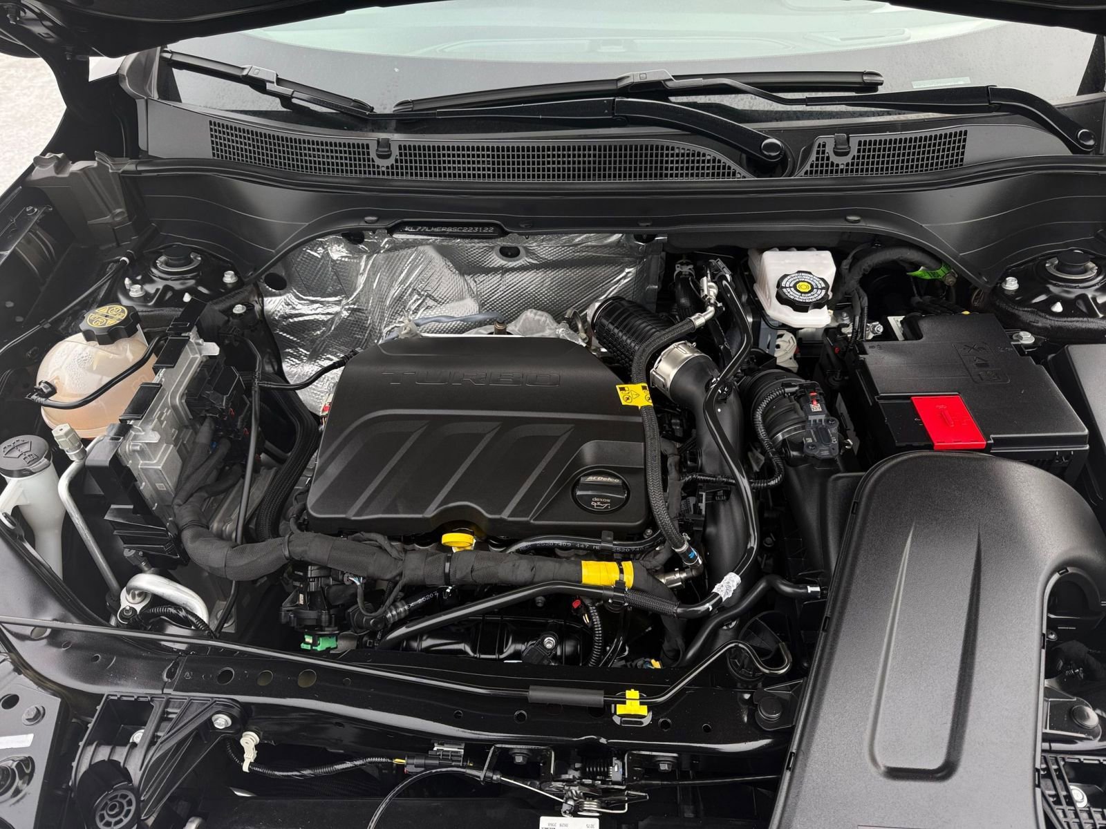 Thumbnail: 2025 Chevrolet Trax - 32