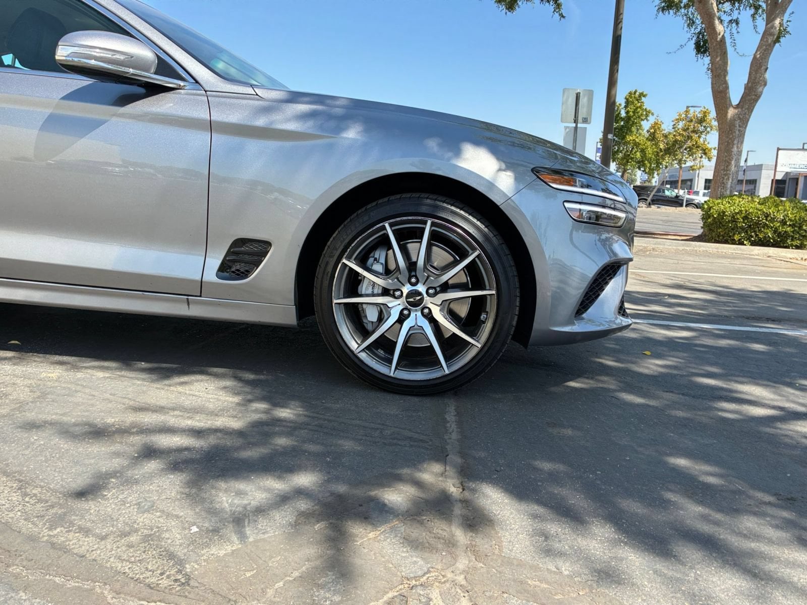 Thumbnail: 2026 Genesis G70 - 4