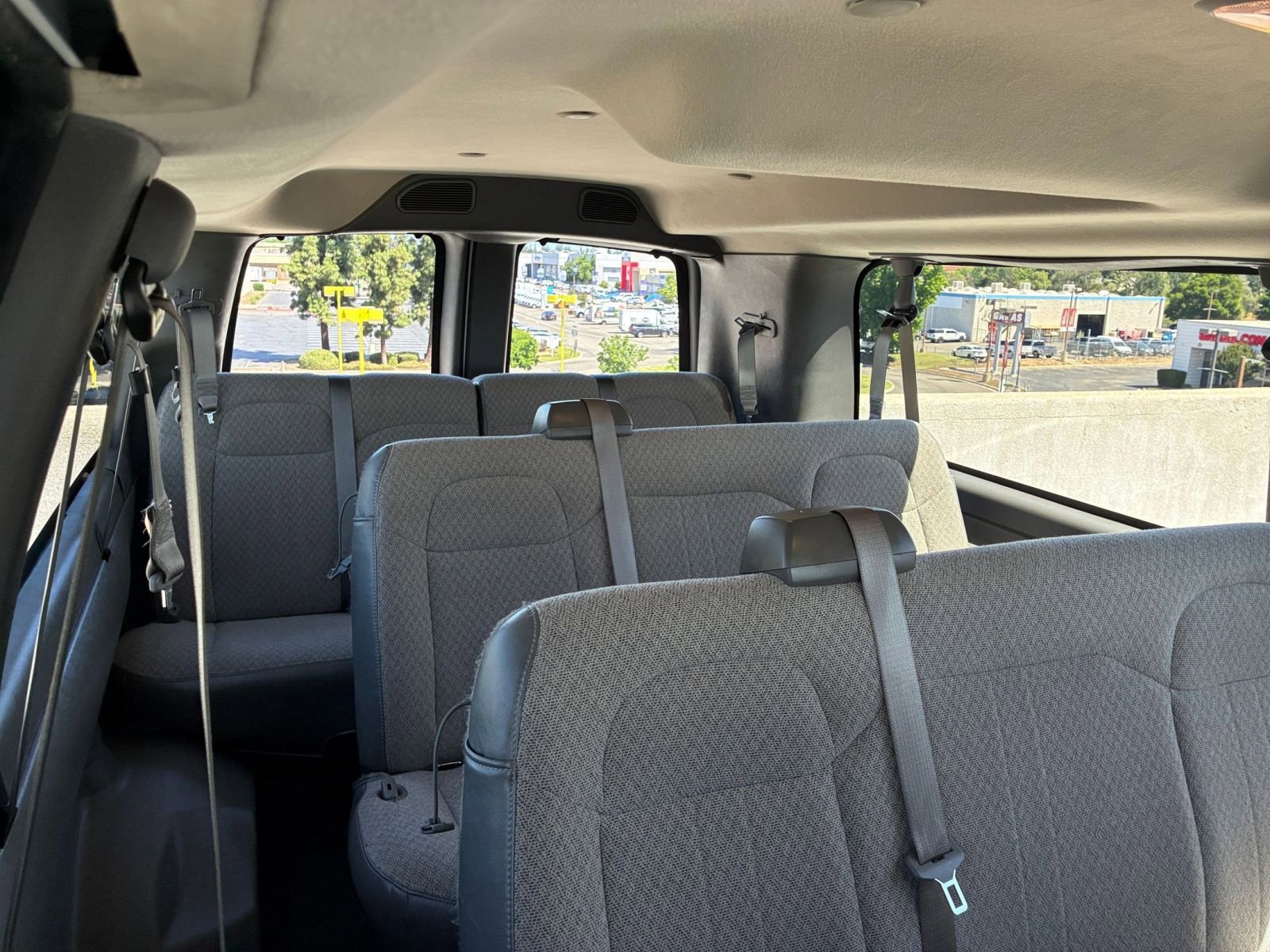 Thumbnail: 2025 GMC Savana - 25