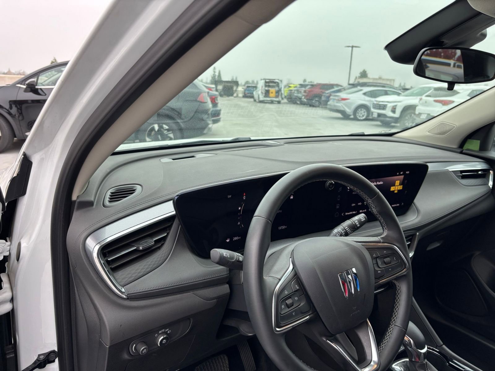 Thumbnail: 2025 Buick Encore GX - 32