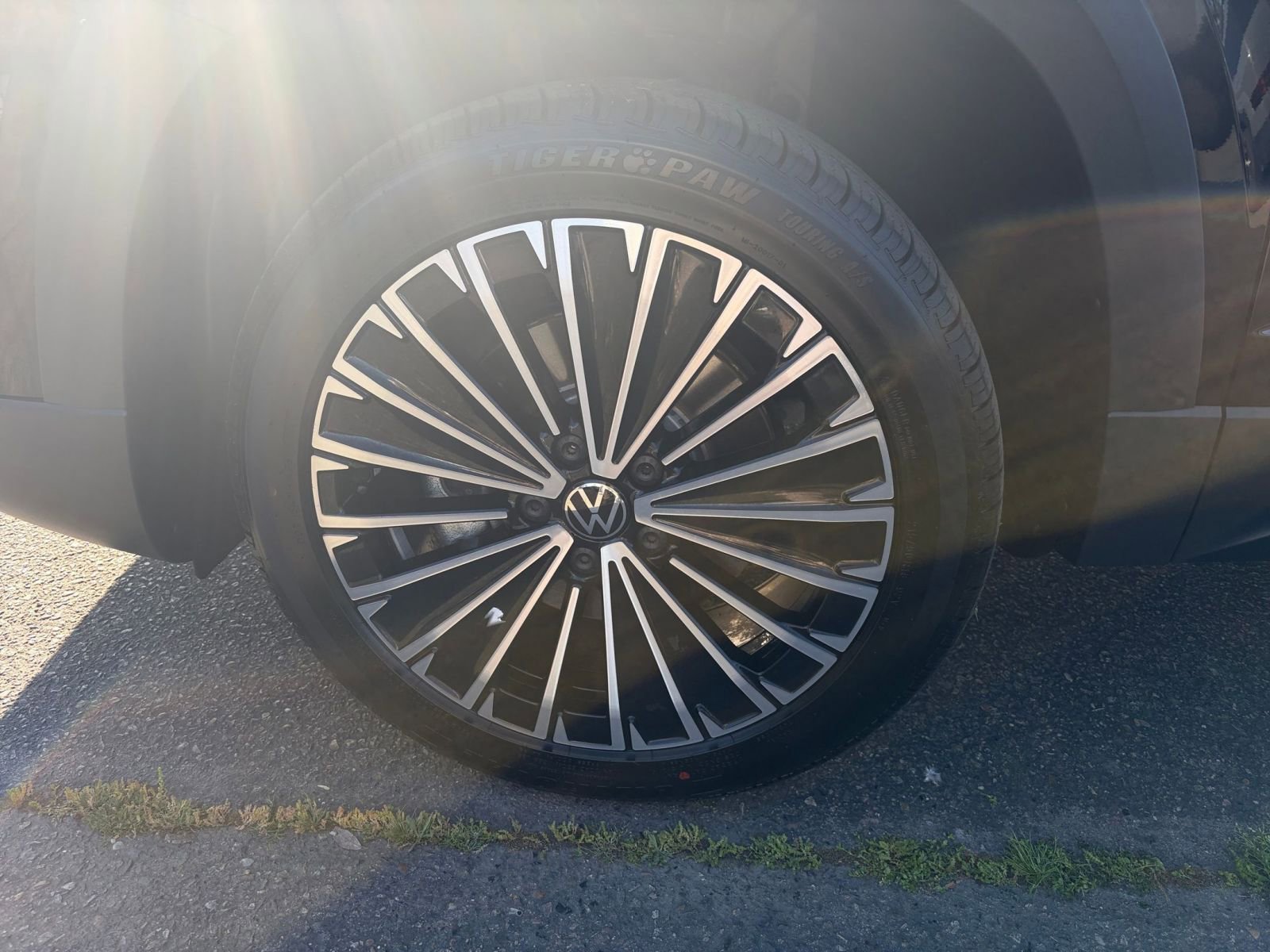 Thumbnail: 2025 Volkswagen Taos - 31