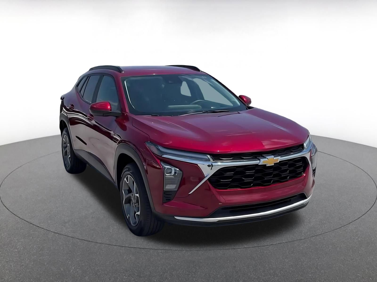 Thumbnail: 2025 Chevrolet Trax - 3
