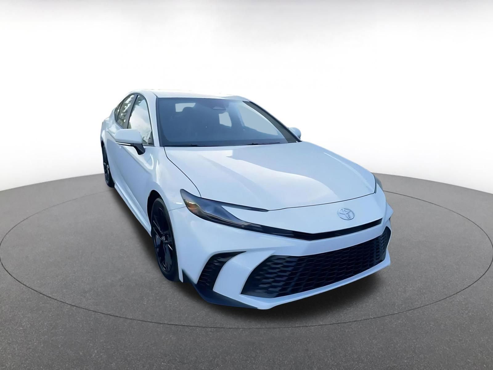Thumbnail: 2025 Toyota Camry - 3