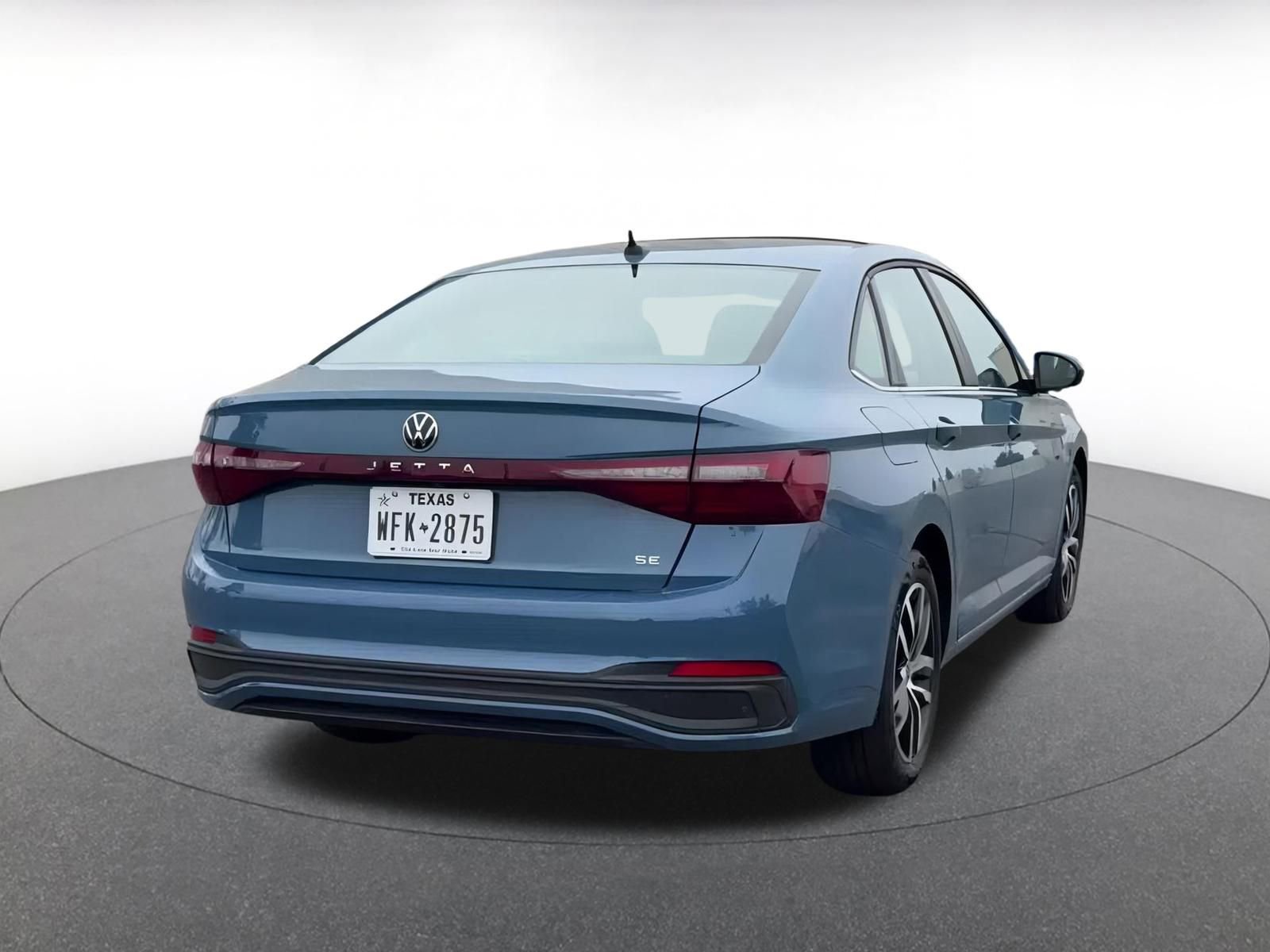 Thumbnail: 2025 Volkswagen Jetta - 14