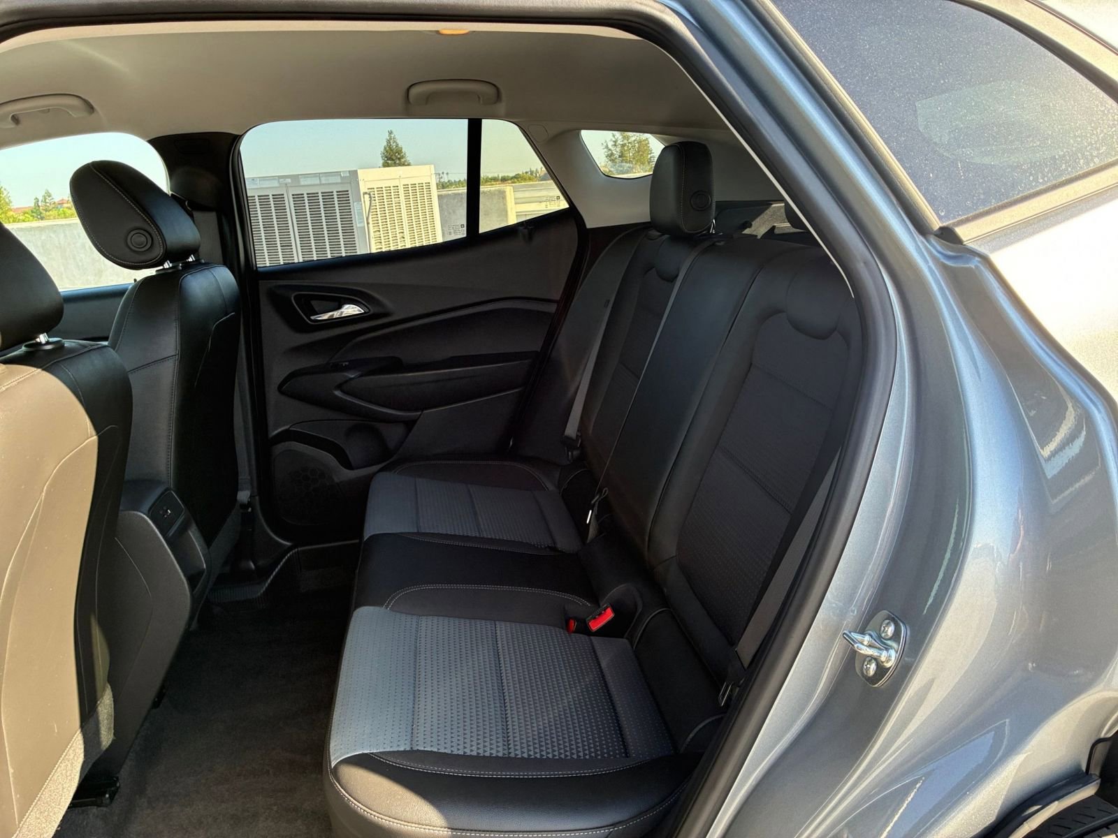 Thumbnail: 2025 Chevrolet Trax - 24
