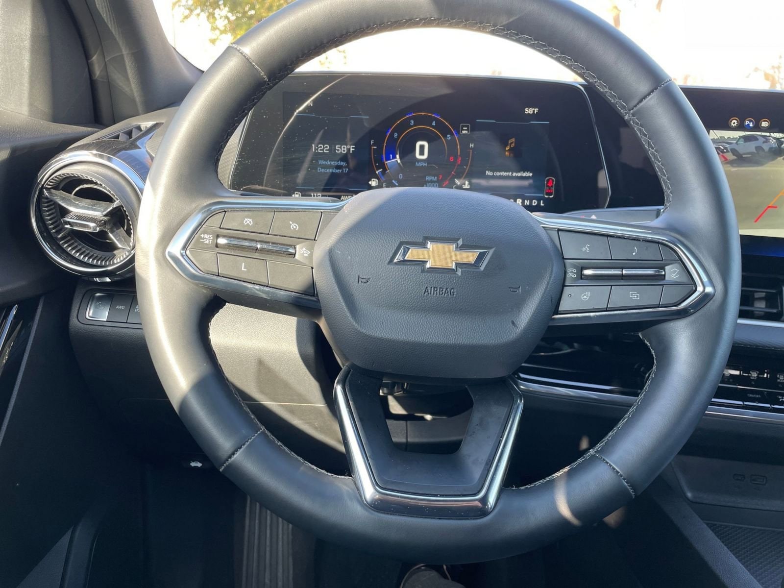 Thumbnail: 2025 Chevrolet Equinox - 34