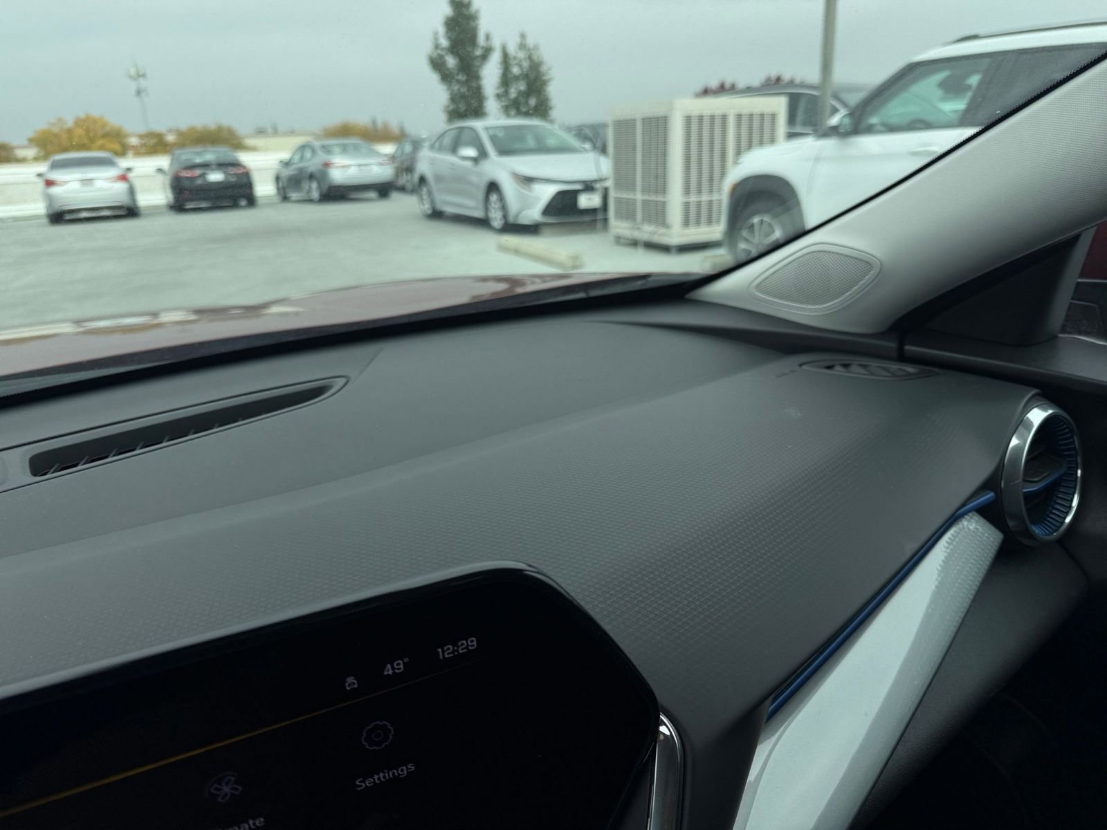 Thumbnail: 2025 Chevrolet Trax - 34