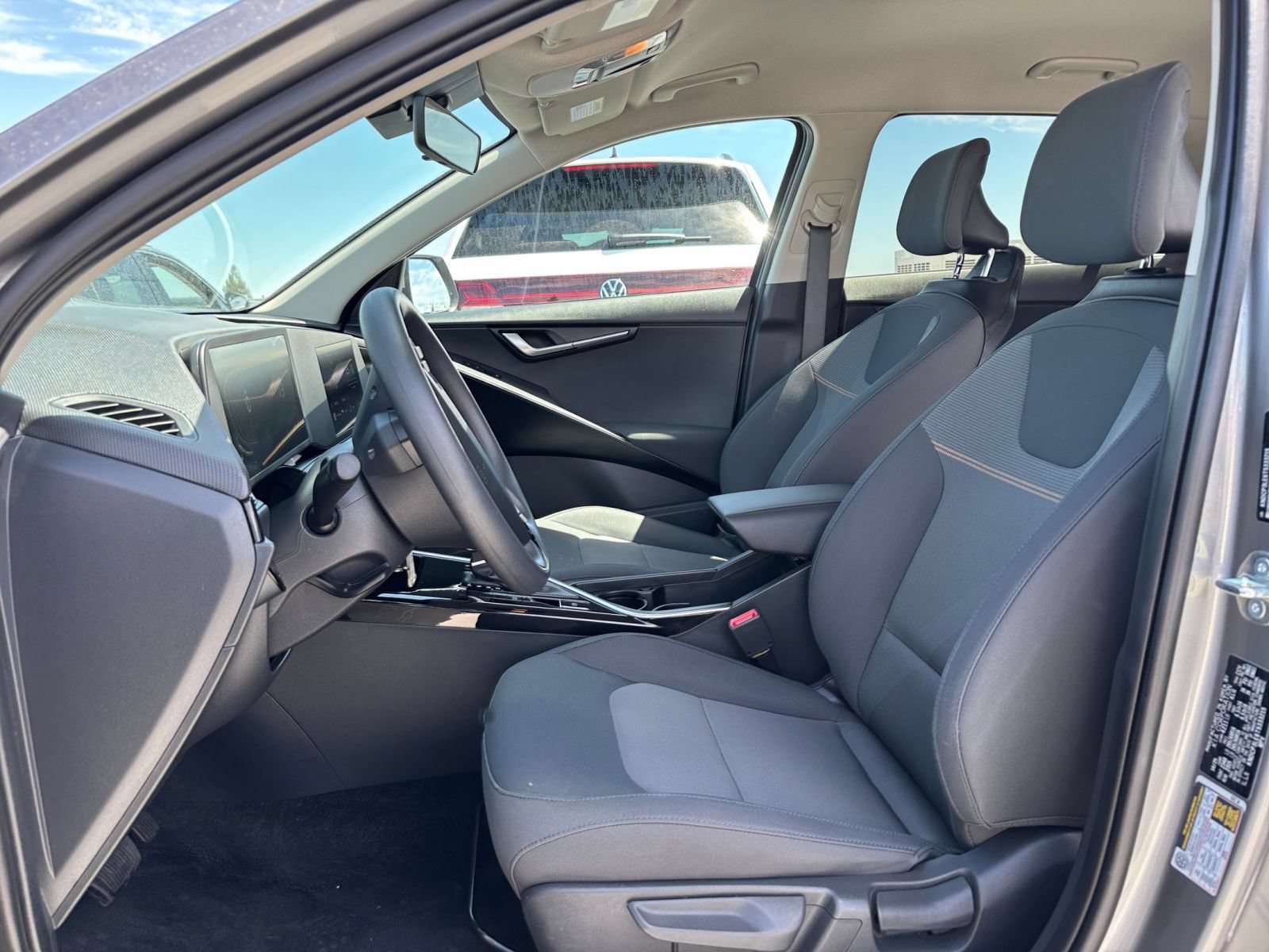 Thumbnail: 2026 Kia Niro - 23
