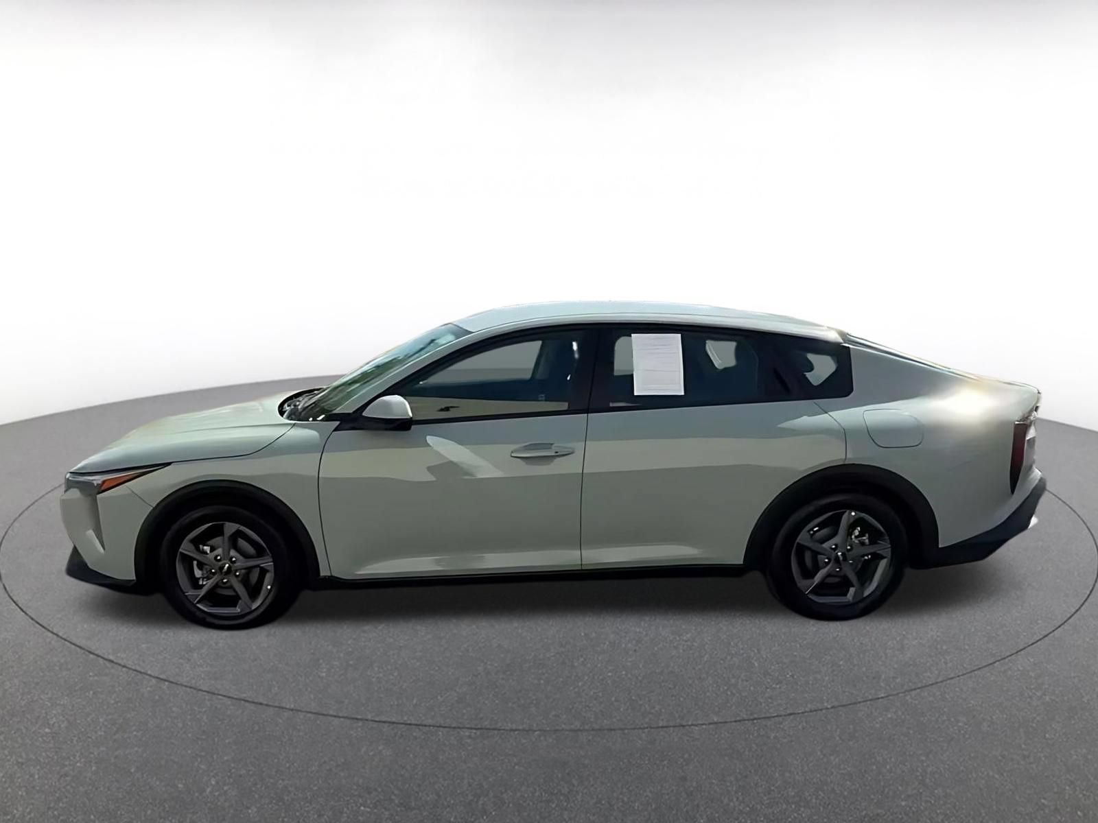 Thumbnail: 2026 Kia K4 - 9