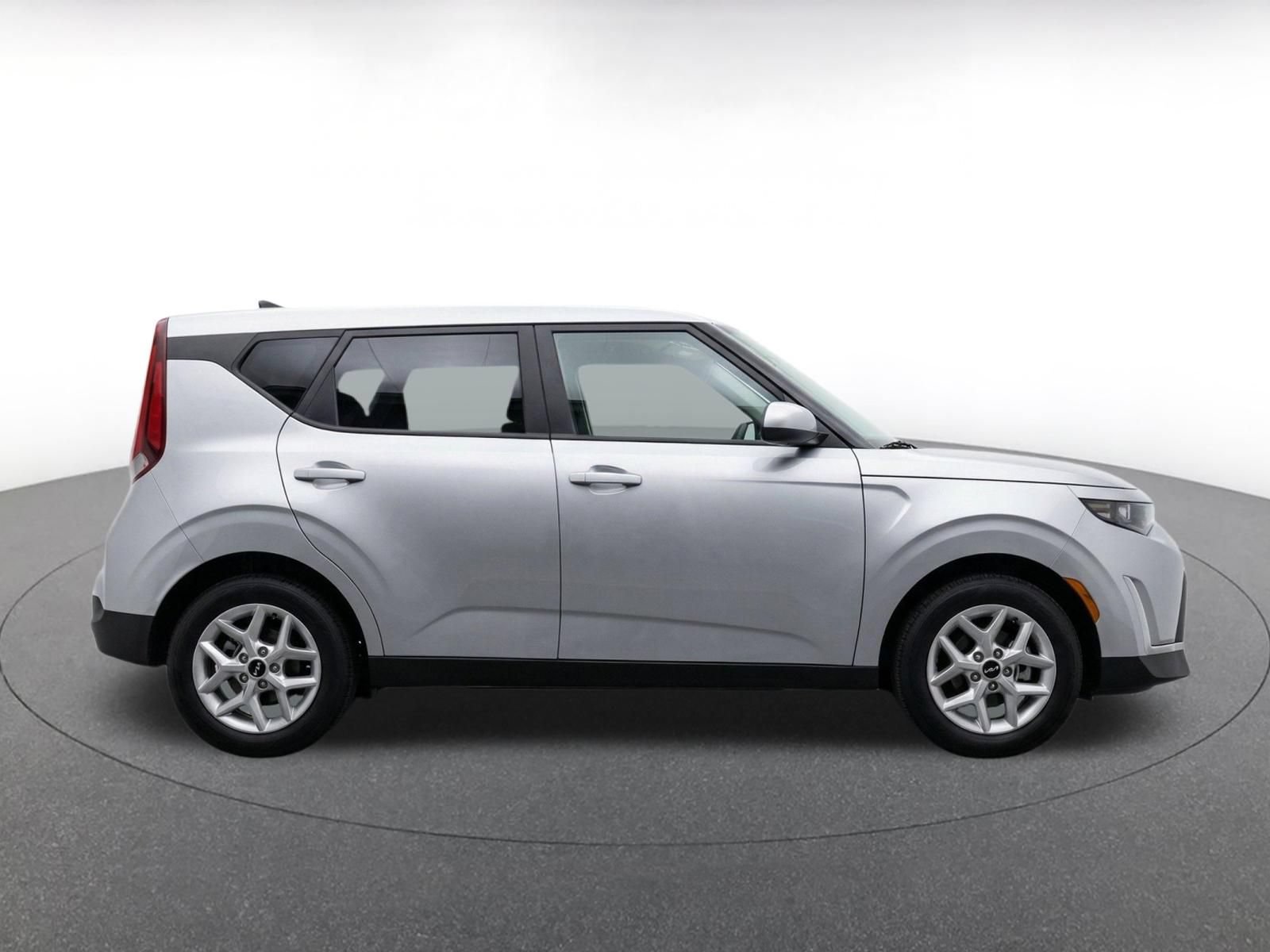 Thumbnail: 2025 Kia Soul - 10