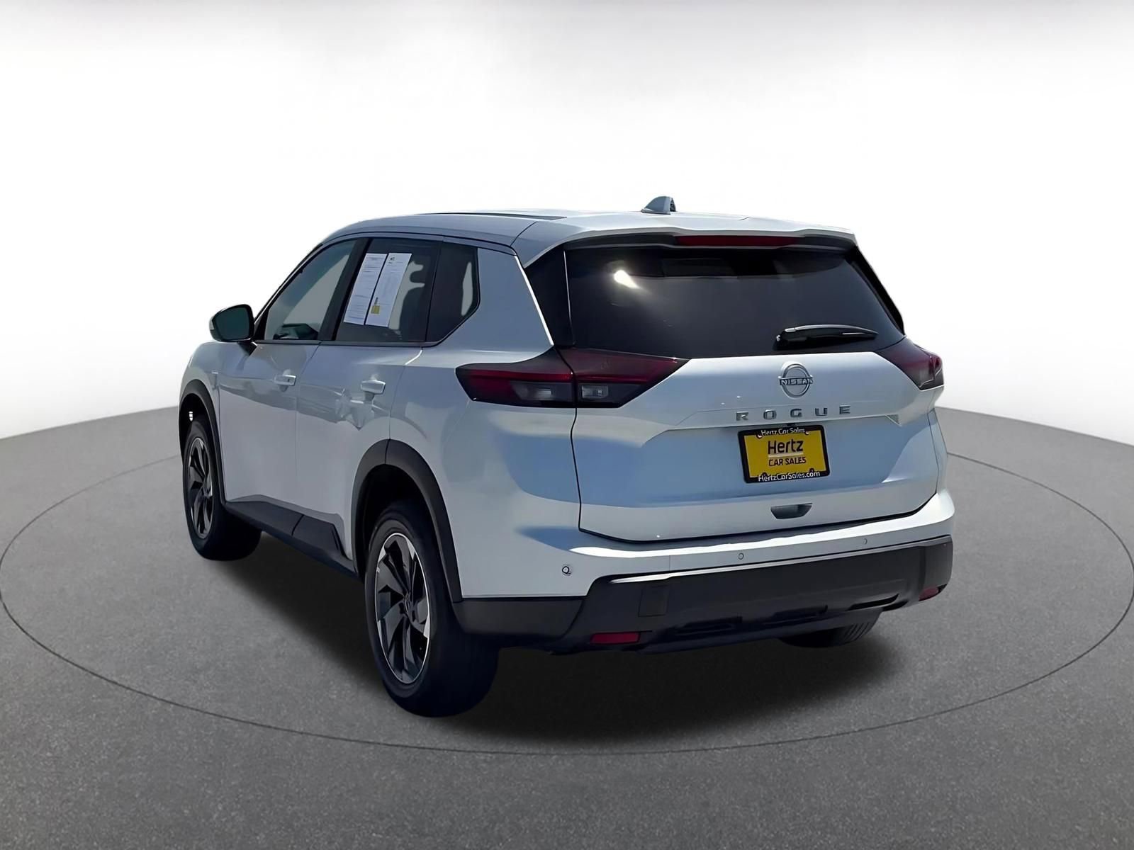 Thumbnail: 2025 Nissan Rogue - 11
