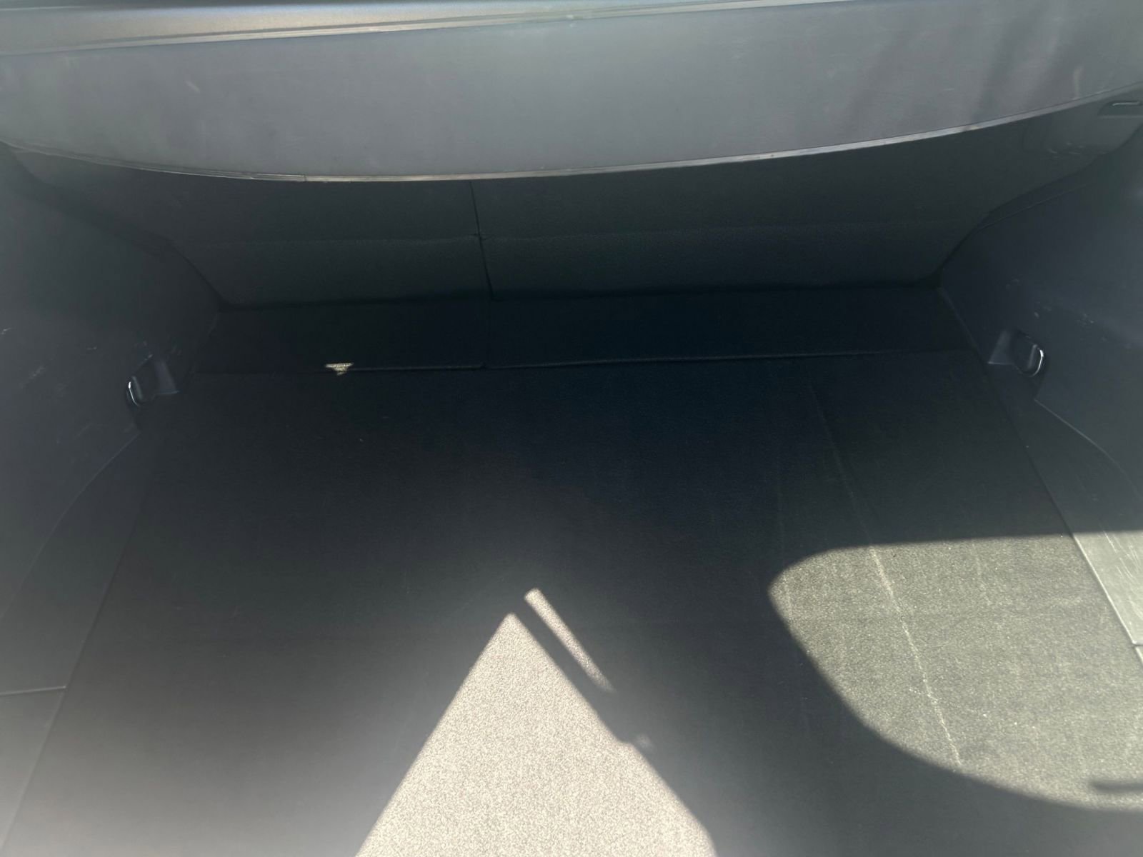 Thumbnail: 2024 Toyota RAV4 - 31