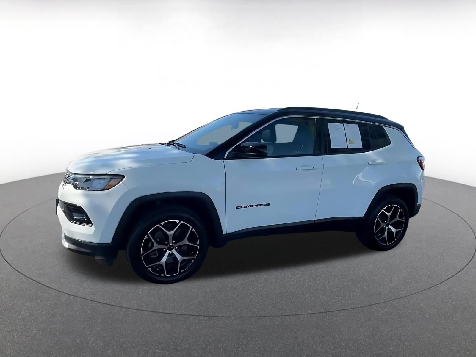 Thumbnail: 2025 Jeep Compass - 7
