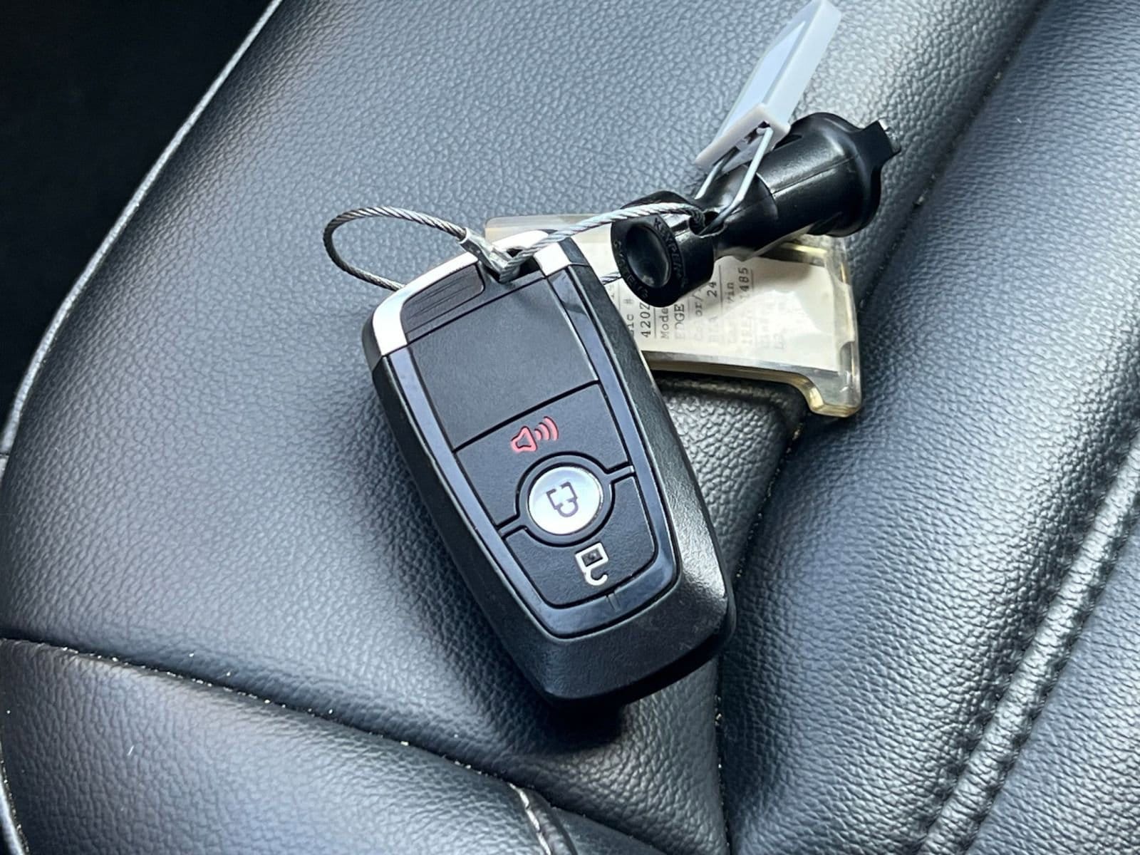 Thumbnail: 2024 Ford Edge - 22